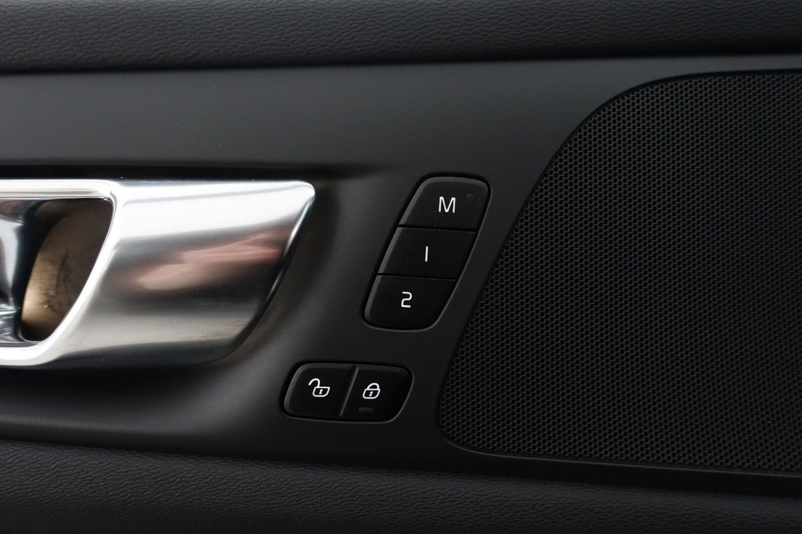 Volvo V60 2021 T6 AWD Recharge Inscription aut -  | ACC | Webasto | Pilot Assist | P.Kamera | Nahkasisusta | Keyless | Navi | Muistipenkki | Ratinlämmitin | Full LED AHB | AppleCarPlay | Comfort - istuimet | 2X Renkaat & Aluvanteet |