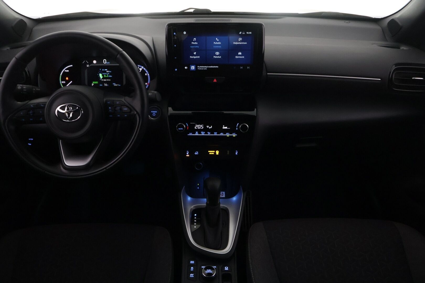 Toyota Yaris Cross 2023 1,5 Hybrid AWD-i Intense * 1.om Suomi-auto / P-kamera / Acc / Lohko s.pistokkeella / Isofix - Kahdet renkaat aluvanteilla / Vähän ajettu / Navi / Bitone kaksivärimaalaus - HULLUT AVAJAISHULINAT KORKOTARJOUS 3,29 %