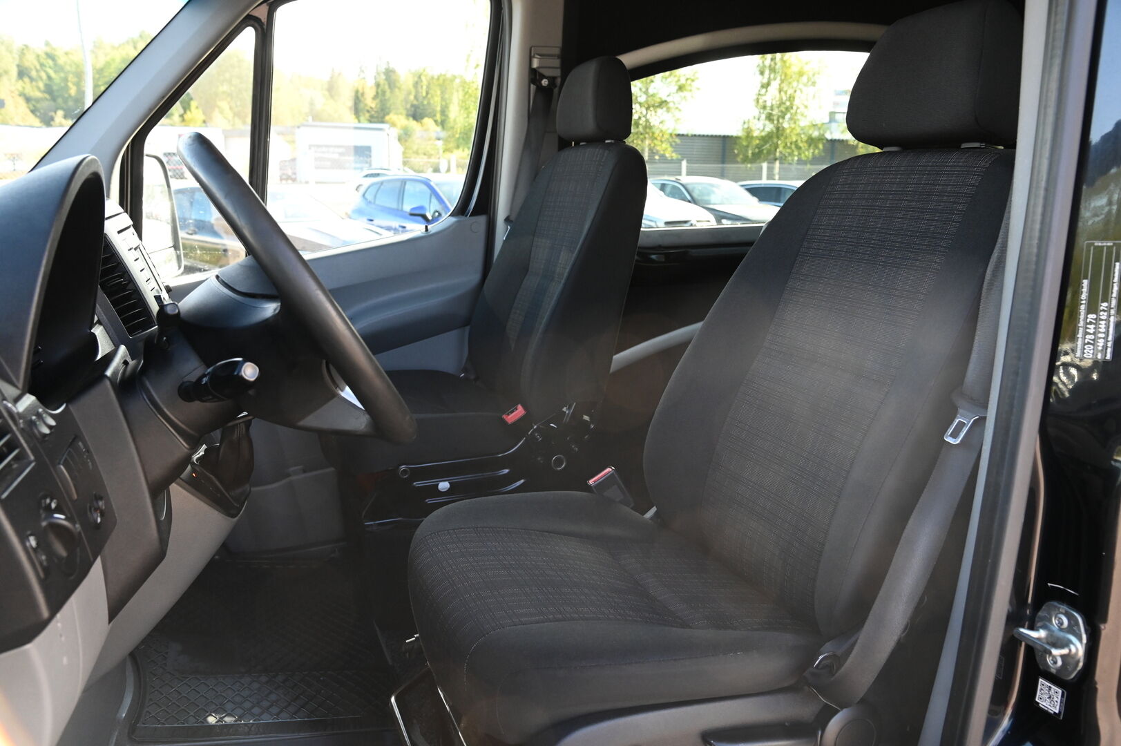 Mercedes-Benz Sprinter 2017 Matkailuauto *2+3 Jatko-ohjaamo / Invertteri / Koukku / Webasto* - *Jääkaappi / P*Kamera*