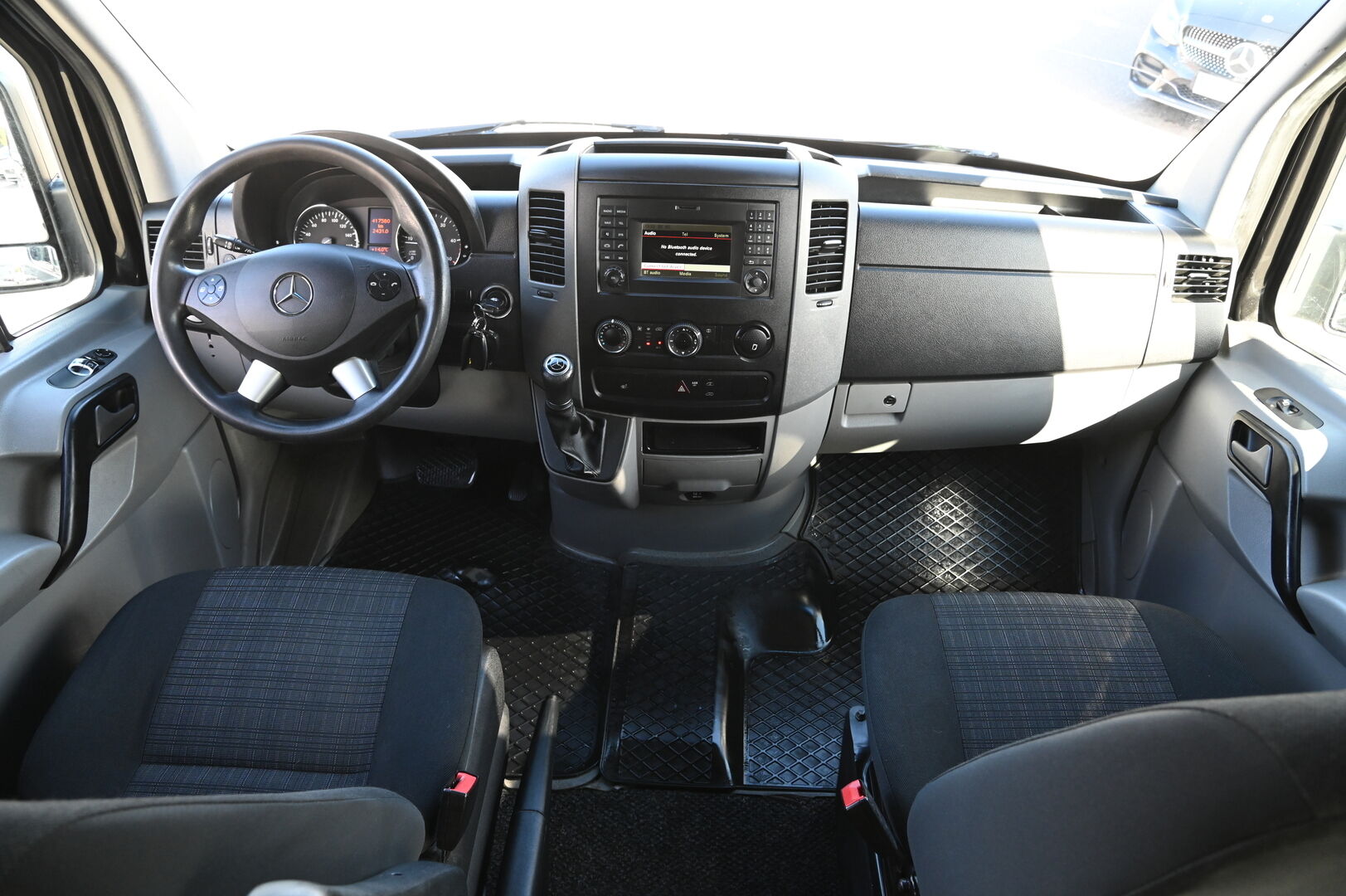 Mercedes-Benz Sprinter 2017 Matkailuauto *2+3 Jatko-ohjaamo / Invertteri / Koukku / Webasto* - *Jääkaappi / P*Kamera*