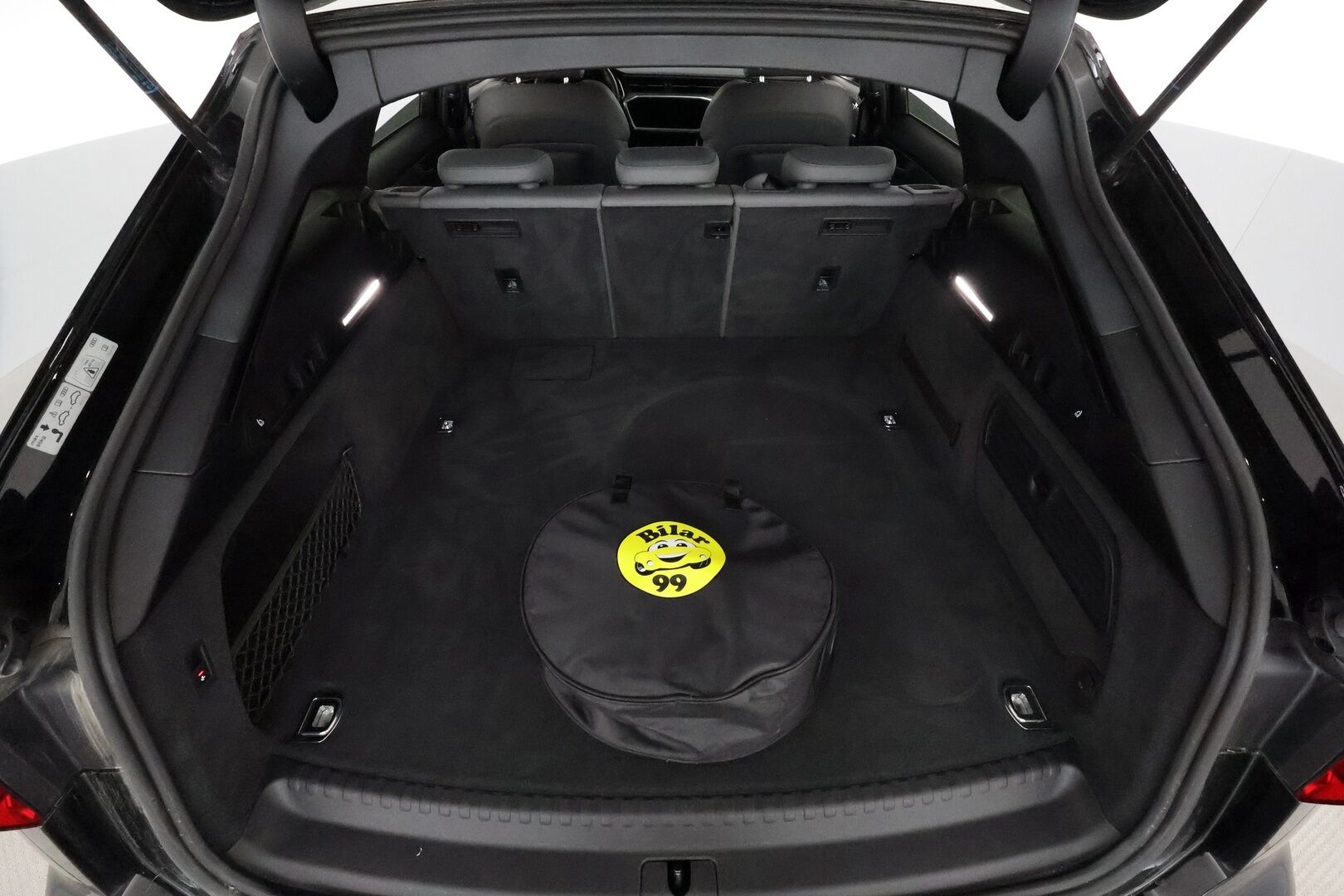 Audi A6 2021 Avant 55 TFSI e quattro S-tronic Electrified S Line **Koukku / ACC / Matrix-LED / P.Kamera / Sportpenkit** - 2x Latauskaapelit / Kahdet Renkaat / Merkkihuollettu! - HULLUT JOULUT KORKOTARJOUS 2,49% 