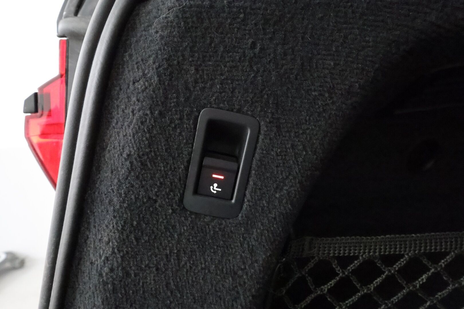 Audi A6 2021 Avant 55 TFSI e quattro S-tronic Electrified S Line **Koukku / ACC / Matrix-LED / P.Kamera / Sportpenkit** - 2x Latauskaapelit / Kahdet Renkaat / Merkkihuollettu! - HULLUT JOULUT KORKOTARJOUS 2,49% 