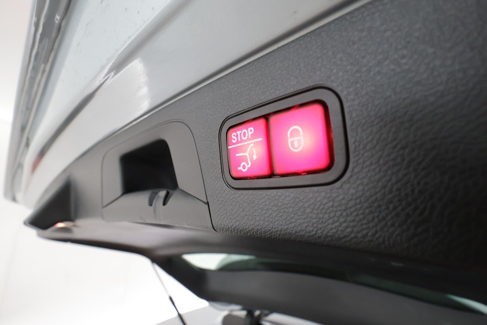 Mercedes-Benz EQC 2021 400 4Matic Edition 1886 - | Distronic+ | Akkukäyttöinen | Burmester | Widescreen | Lasikattoluukku | Muistipenkit | 360-Kamera | Keyless | Apple&Android | Kahdet Renkaat |