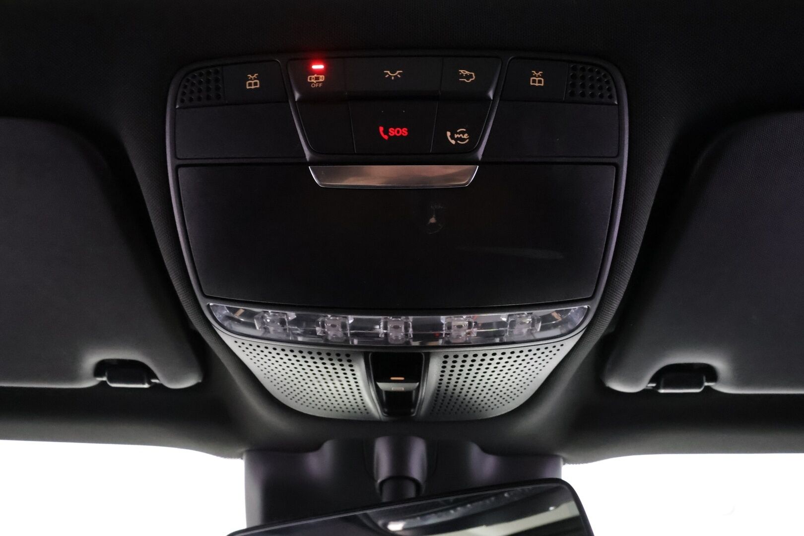 Mercedes-Benz EQC 2021 400 4Matic Edition 1886 - | Distronic+ | Akkukäyttöinen | Burmester | Widescreen | Lasikattoluukku | Muistipenkit | 360-Kamera | Keyless | Apple&Android | Kahdet Renkaat |