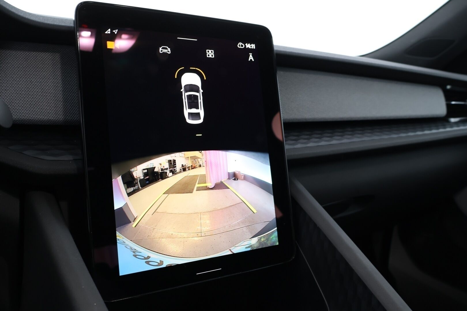 POLESTAR 2 2022 Standard Range Single Motor, 170kW, 64kWh - *Digimittaristo / KeylessGo / P.Kamera / Navi / Carplay / Sähköluukku*