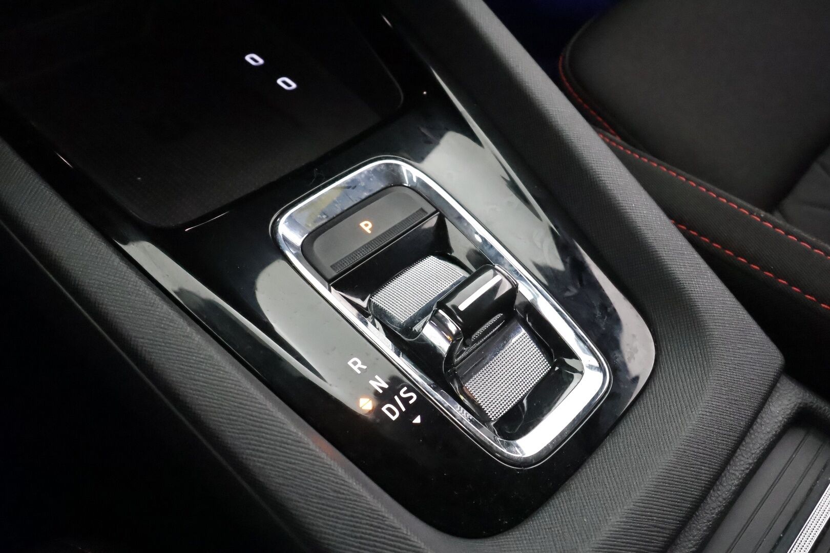 Skoda Octavia 2021 Combi 1.4 TSI PHEV RS iV DSG * ACC / Webasto / HUD / Skoda crystal Matrix-LED / Muistipenkit / P.Kamera / Keyless * - Merkkihuollettu / Kahdet Renkaat / 2x Lataus