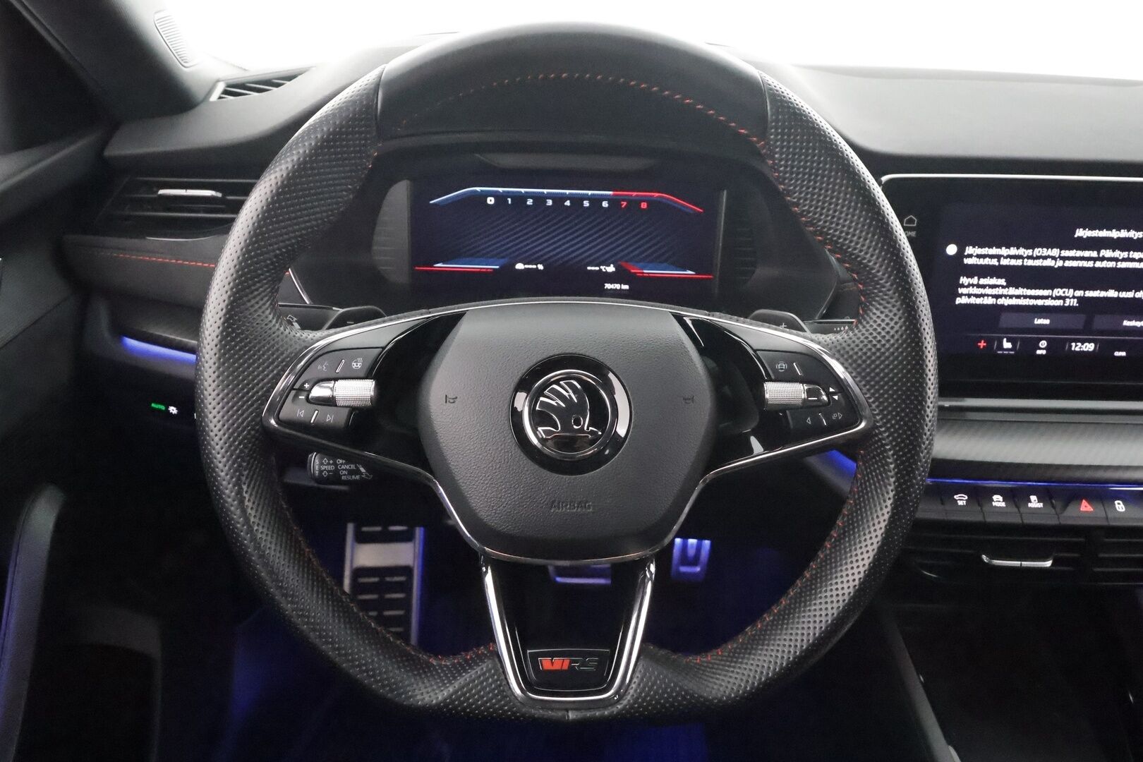 Skoda Octavia 2021 Combi 1.4 TSI PHEV RS iV DSG * ACC / Webasto / HUD / Skoda crystal Matrix-LED / Muistipenkit / P.Kamera / Keyless * - Merkkihuollettu / Kahdet Renkaat / 2x Lataus