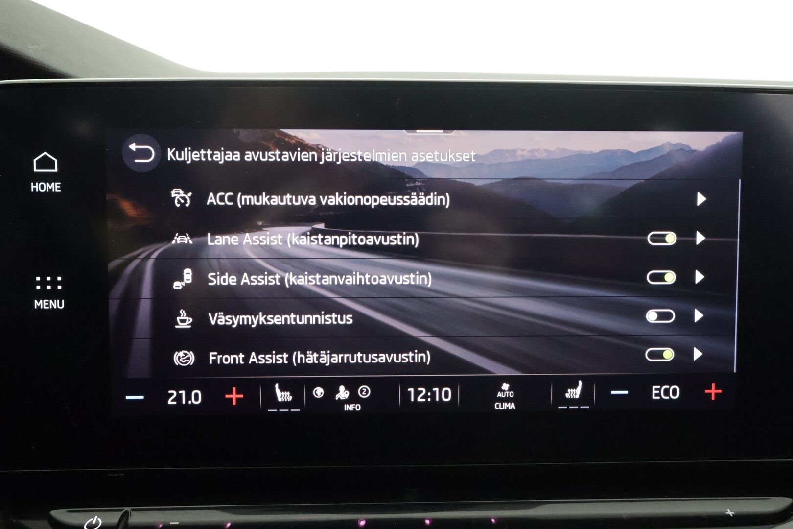 Skoda Octavia 2021 Combi 1.4 TSI PHEV RS iV DSG * ACC / Webasto / HUD / Skoda crystal Matrix-LED / Muistipenkit / P.Kamera / Keyless * - Merkkihuollettu / Kahdet Renkaat / 2x Lataus - HULLUT AVAJAISHULINAT KORKOTARJOUS 3,29 %