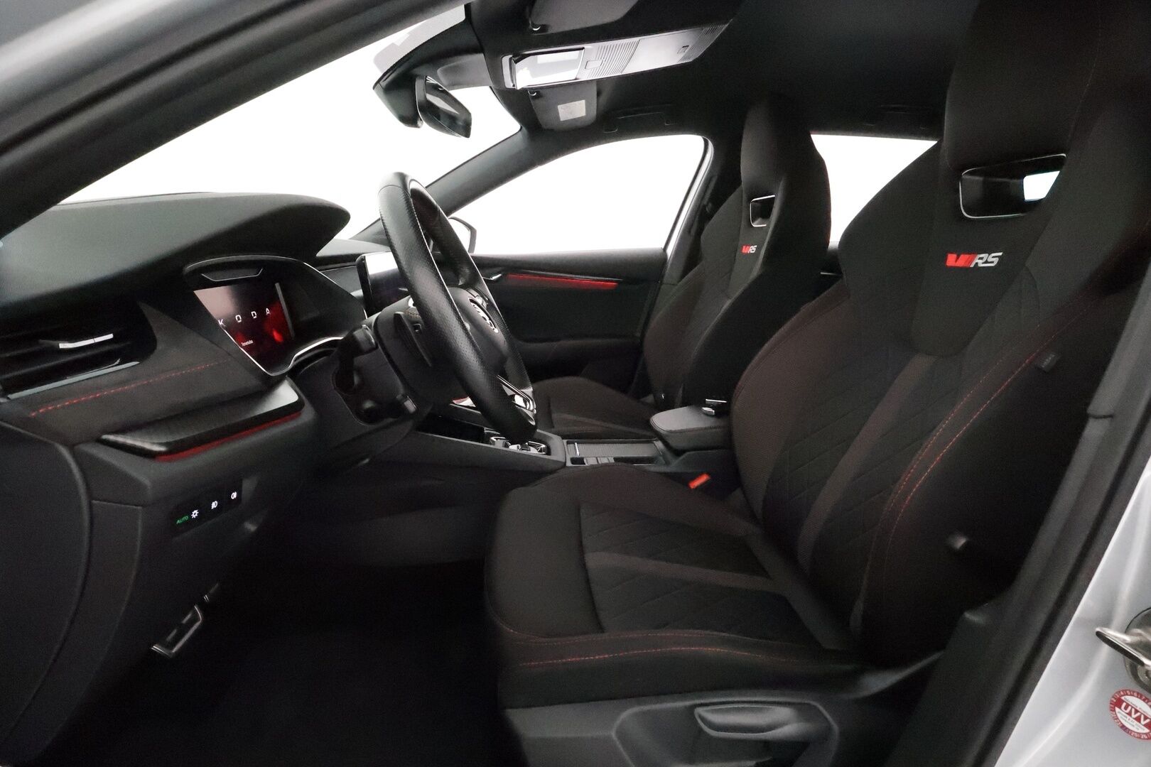 Skoda Octavia 2021 Combi 1,4 TSI PHEV RS iV DSG **Adapt.Vakkari / HUD / Webasto / Matrix-LED / P.Tutkat / Digimittaristo / Navi / Keyless** - Akku kuntotarkastettu / Kahdet Renkaat