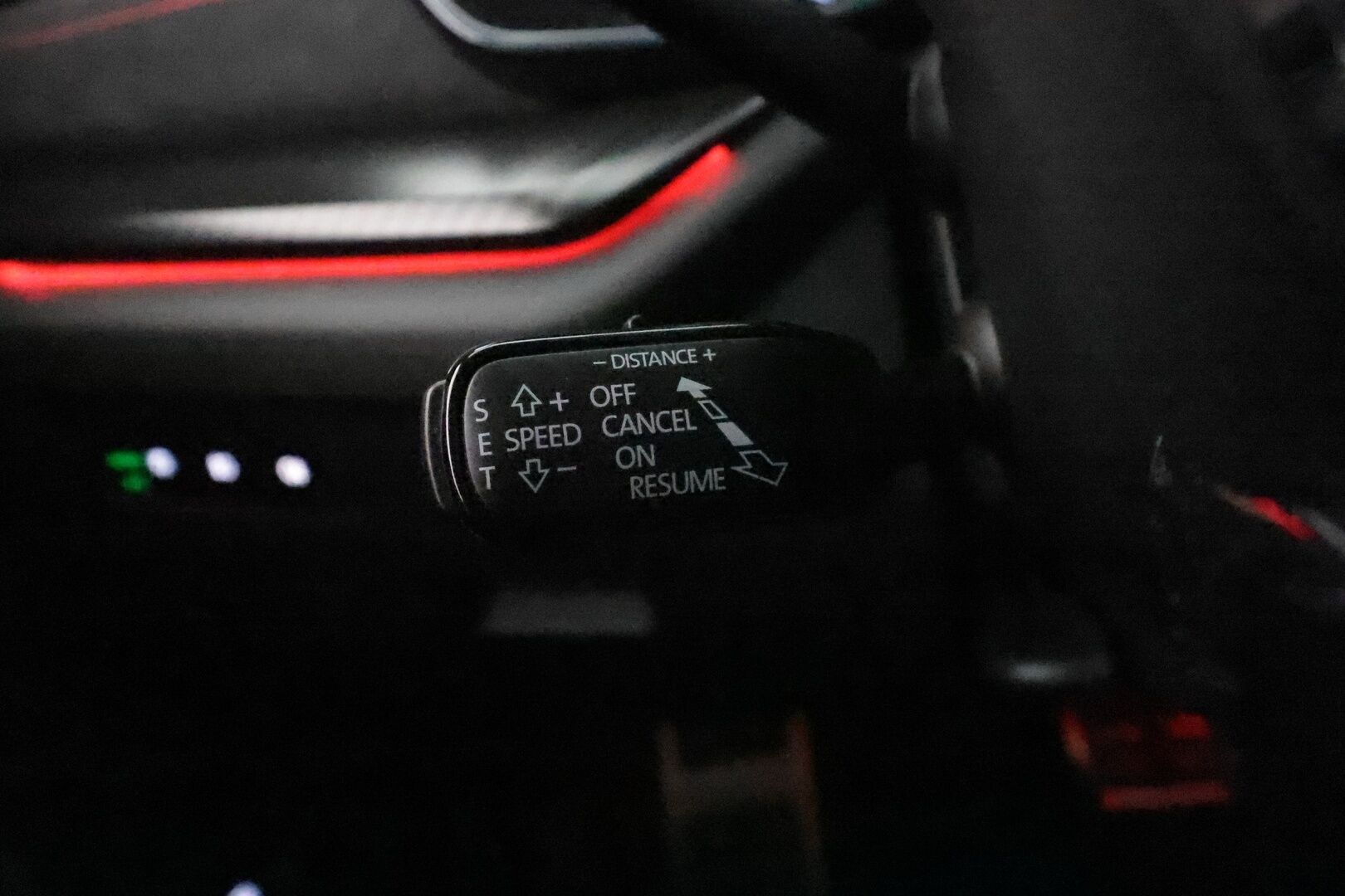Skoda Octavia 2021 Combi 1,4 TSI PHEV RS iV DSG **Adapt.Vakkari / HUD / Webasto / Matrix-LED / P.Tutkat / Digimittaristo / Navi / Keyless** - Akku kuntotarkastettu / Kahdet Renkaat