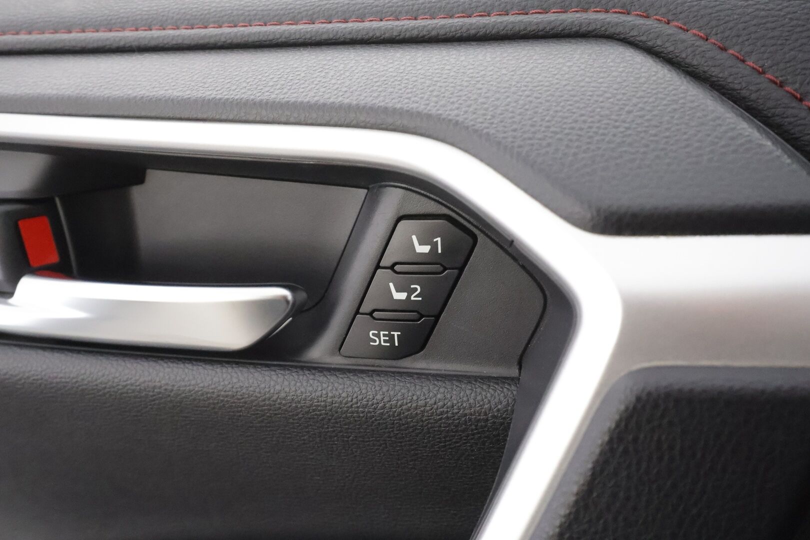 Toyota RAV4 Plug-in 2021 Hybrid 2,5 AWD-i Premium - | ACC | 360° | HUD |  JBL | Muistipenkki | Ilm. nahat | Navi | LED | Lämm. tuulilasi | Merkkihuollot | 
