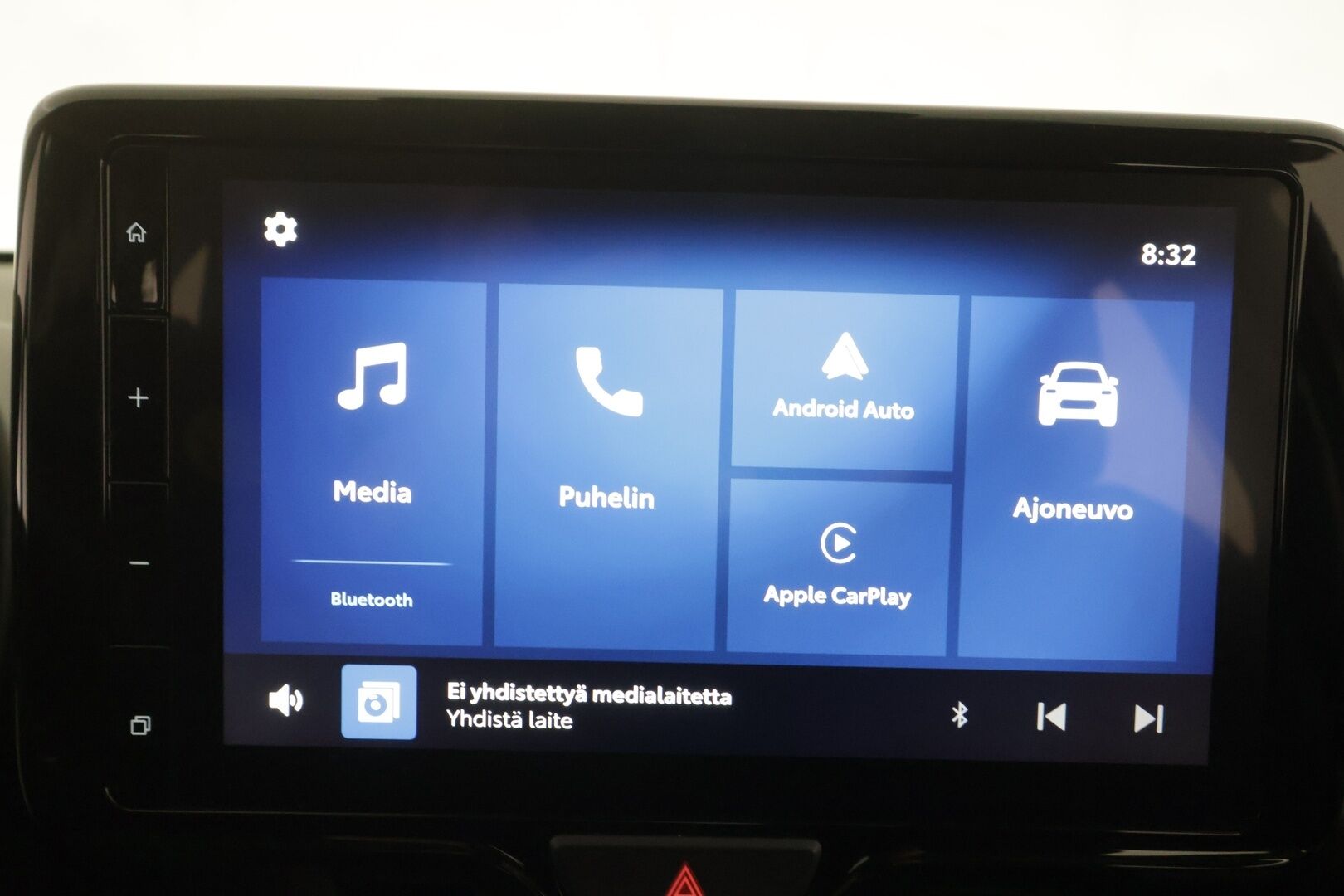 Toyota Yaris 2024 1,5 Hybrid 116 Limited Edition - | ACC | Facelift | P.kamera | LED | PDA | Kaistavahti | Lämm. ratti | Apple & Android | Aut. ilmastointi | 1-om suomiauto | 2x renkaat aluin | 