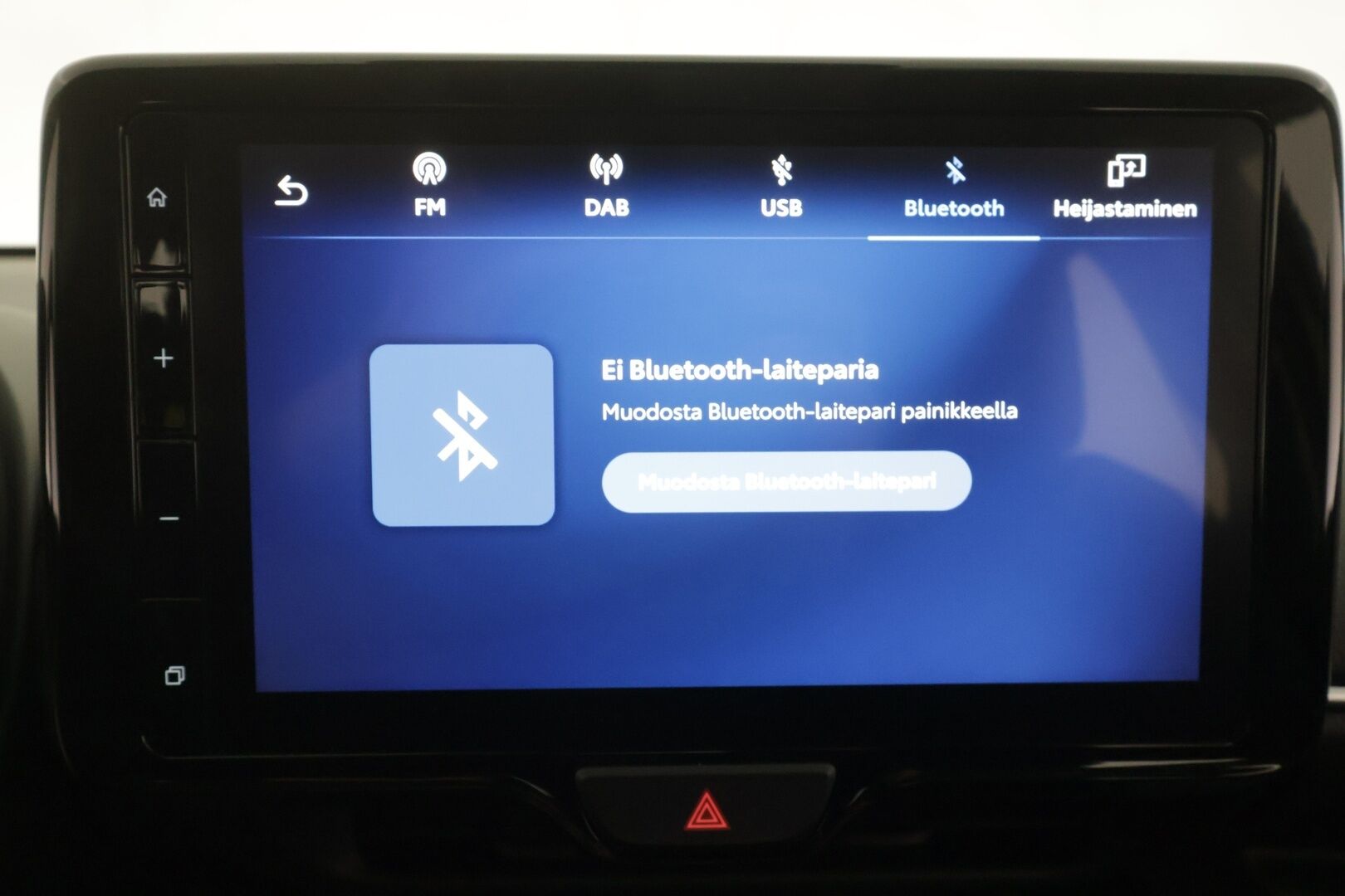 Toyota Yaris 2024 1,5 Hybrid 116 Limited Edition - | ACC | Facelift | P.kamera | LED | PDA | Kaistavahti | Lämm. ratti | Apple & Android | Aut. ilmastointi | 1-om suomiauto | 2x renkaat aluin | 