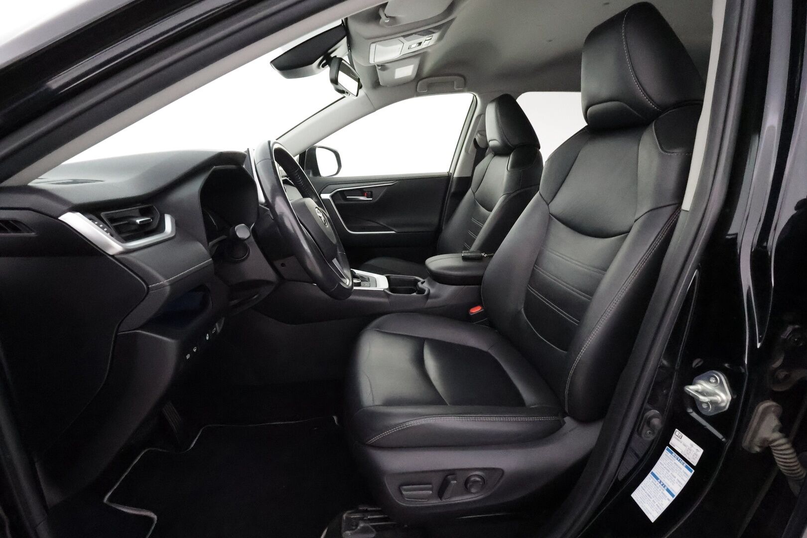 Toyota RAV4 2020 2,5 Hybrid AWD-i Premium ** Adapt.Vakkari / P.Kamera / LED-valot / Muistipenkki / Koukku / Kaistavahti ** - 3,99 % KORKOTARJOUS TÄHÄN AUTOON - 2x Renkaat