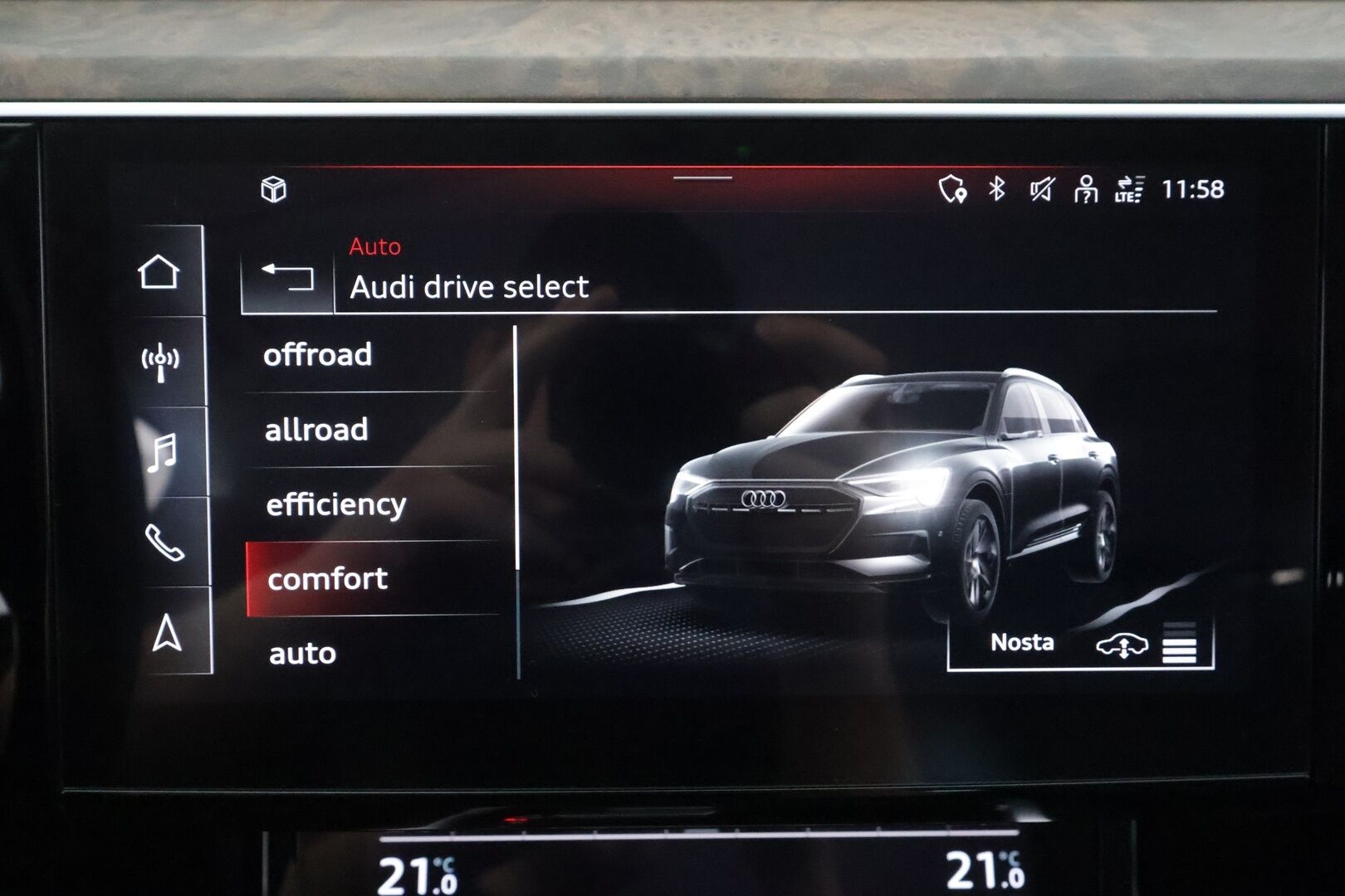 Audi e-tron 2022 Advanced 55 quattro S line - | ACC | Lisälämmitin | LED | P.kamera | muistipenkki | Keyless | Nahat | Apple&Android | Kahdet Renkaat |