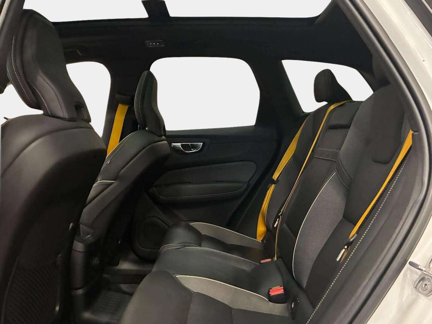Volvo XC60 2021 T8 TwE AWD Polestar Engineered aut. - Juuri huollettu & Jakohihna vaihdettu | ACC | Bowers & Wilkins | HUD | Webasto | Suomi-Auto | Koukku | Panorama | 360° | Keyless | Muistipenkit | Digimittaristo | Full LED | 2X Renkaat & Vanteet