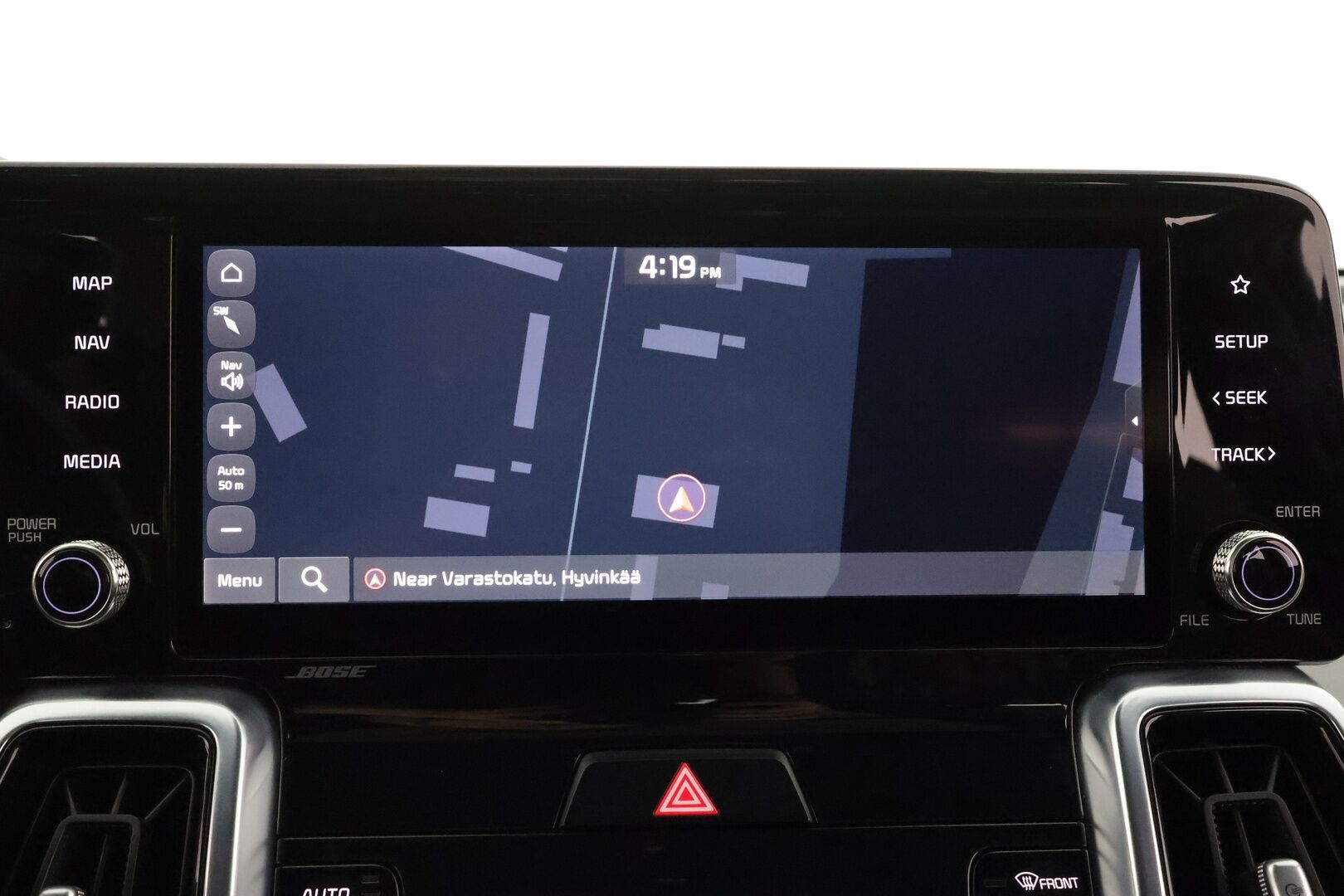 Kia Sorento 2021 1,6 T-GDI Plug-in Hybrid AWD Business Luxury AT 7-P * ACC / HUD / Bose / Panorama / Koukku / Ilmastoidut nahat * - 360° / Kahdet renkaat aluvanteilla / Merkkihuollettu / Huippuvarusteet - HULLUT AVAJAISHULINAT KORKOTARJOUS 3,29 %