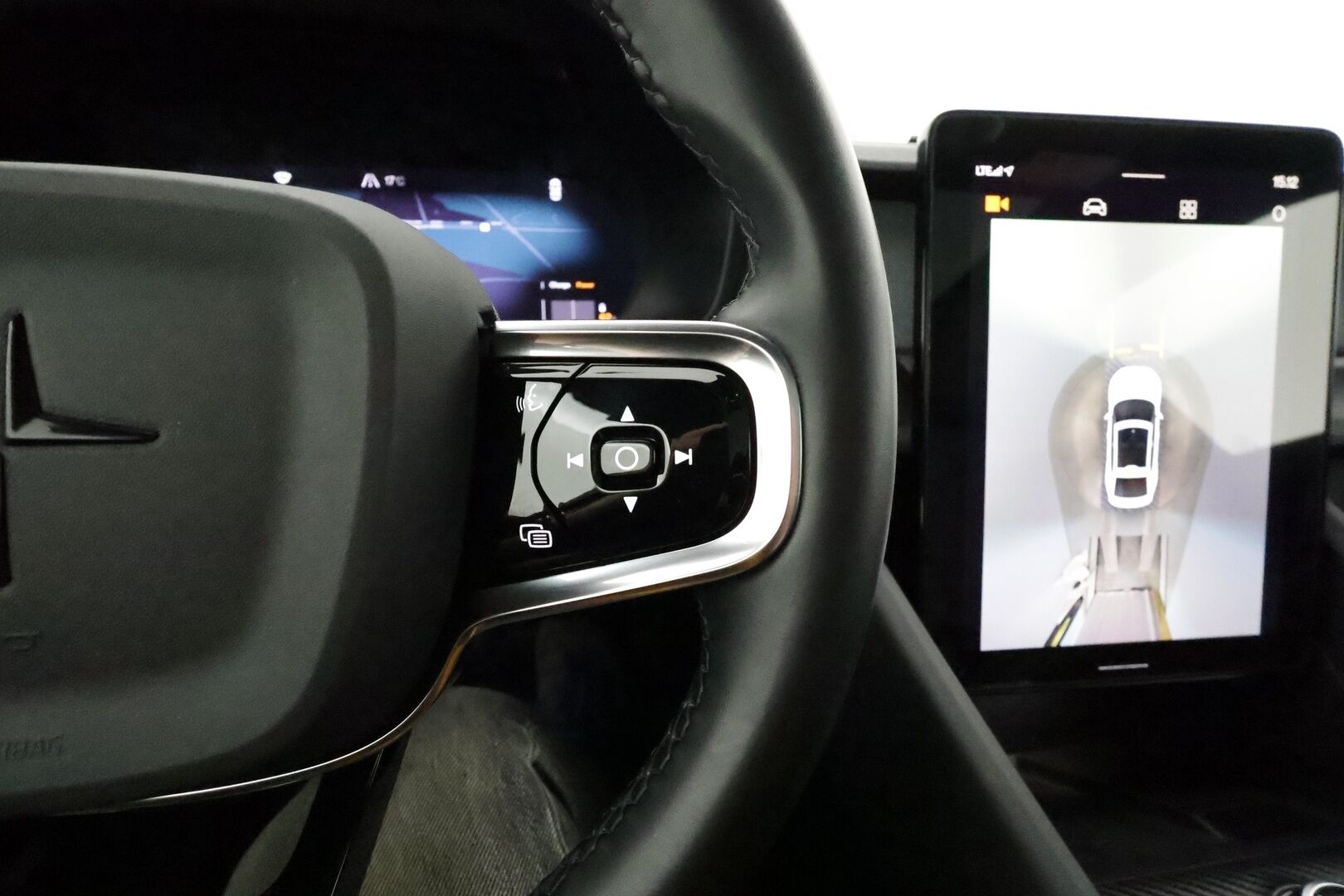 Polestar 2 2022 Long Range Dual Motor Performance, 300kW, 78kWh **Lämpöpumppu / Koukku / HarmanKardon / Lasikatto / Muistipenkki / 360 Kamera / Apple&Android / Keyless** - 3,99 % KORKOTARJOUS TÄHÄN AUTOON - Performance & Pilot & Plus -paketit / Akku kuntotarkistettu / Kahdet vanteet