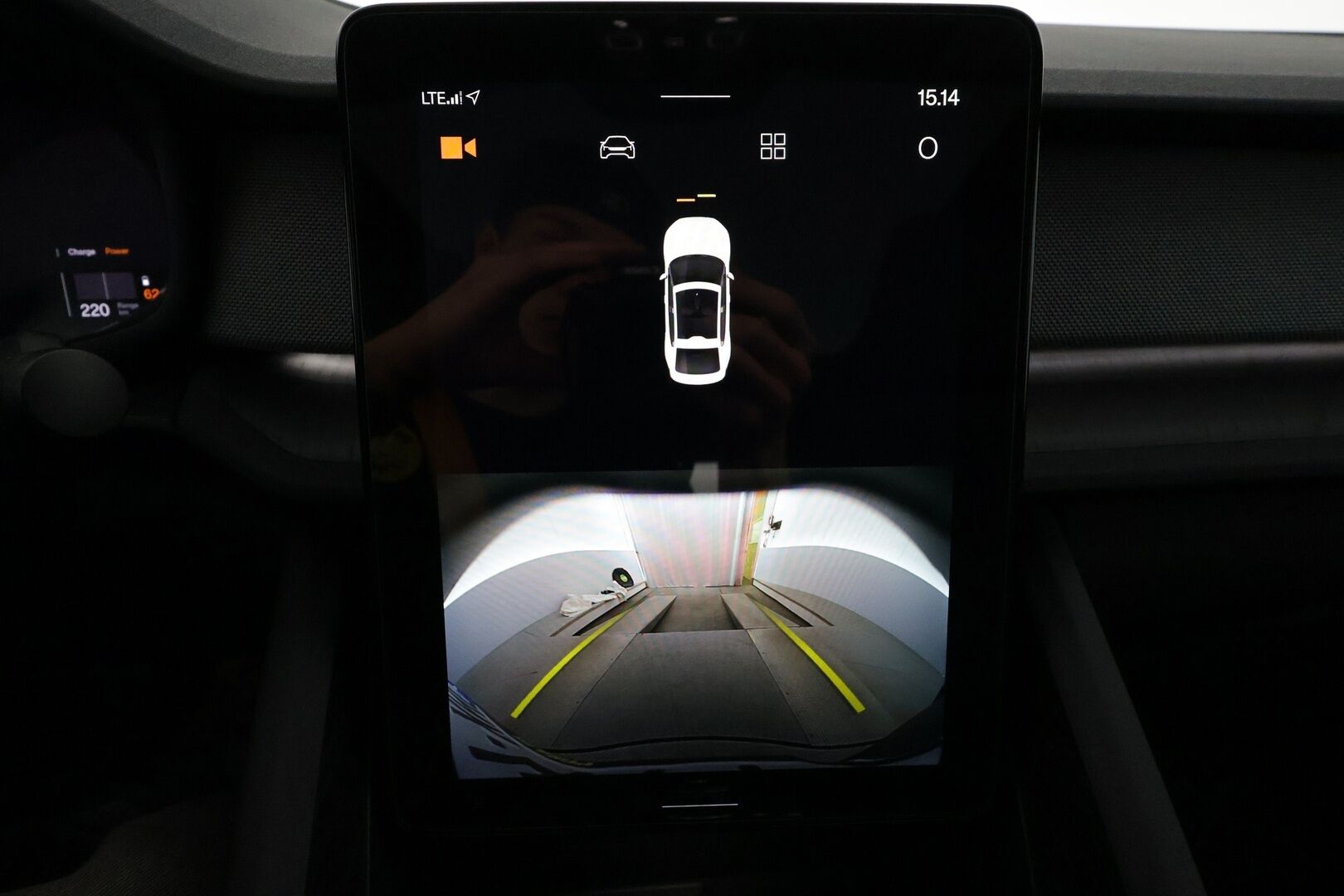 Polestar 2 2022 Long Range Dual Motor Performance, 300kW, 78kWh **Lämpöpumppu / Koukku / HarmanKardon / Lasikatto / Muistipenkki / 360 Kamera / Apple&Android / Keyless** - 3,99 % KORKOTARJOUS TÄHÄN AUTOON - Performance & Pilot & Plus -paketit / Akku kuntotarkistettu / Kahdet vanteet