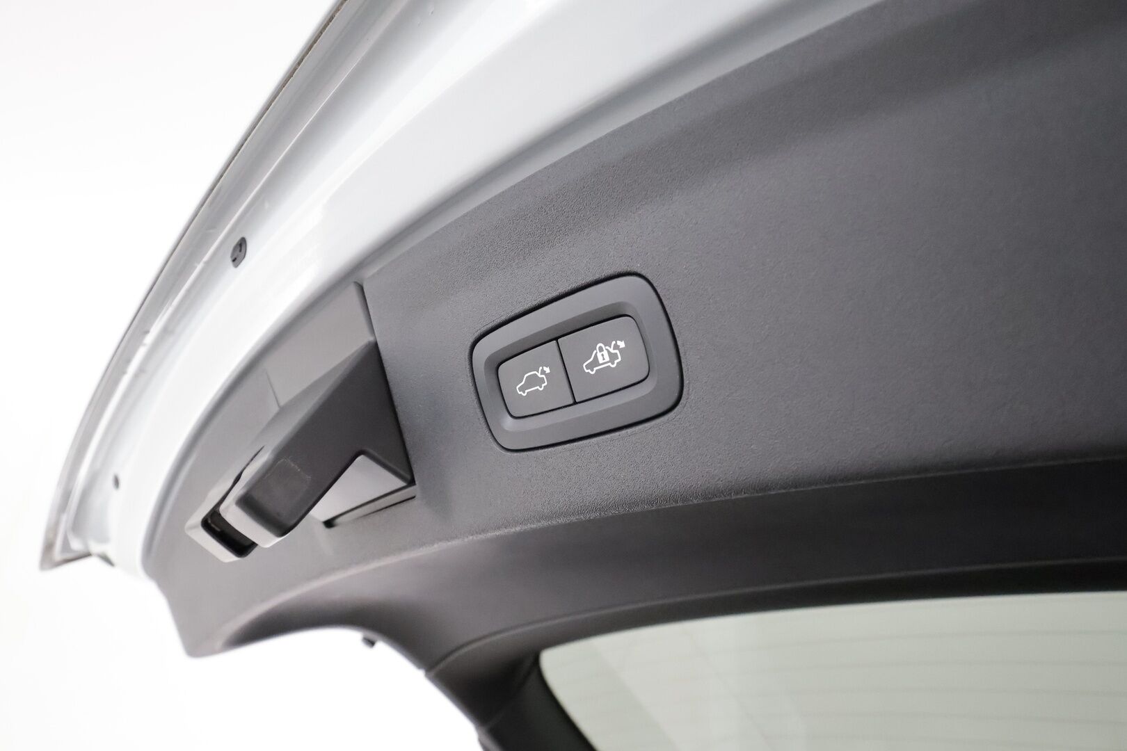 Polestar 2 2022 Long Range Dual Motor Performance, 300kW, 78kWh **Lämpöpumppu / Koukku / HarmanKardon / Lasikatto / Muistipenkki / 360 Kamera / Apple&Android / Keyless** - 3,99 % KORKOTARJOUS TÄHÄN AUTOON - Performance & Pilot & Plus -paketit / Akku kuntotarkistettu / Kahdet vanteet