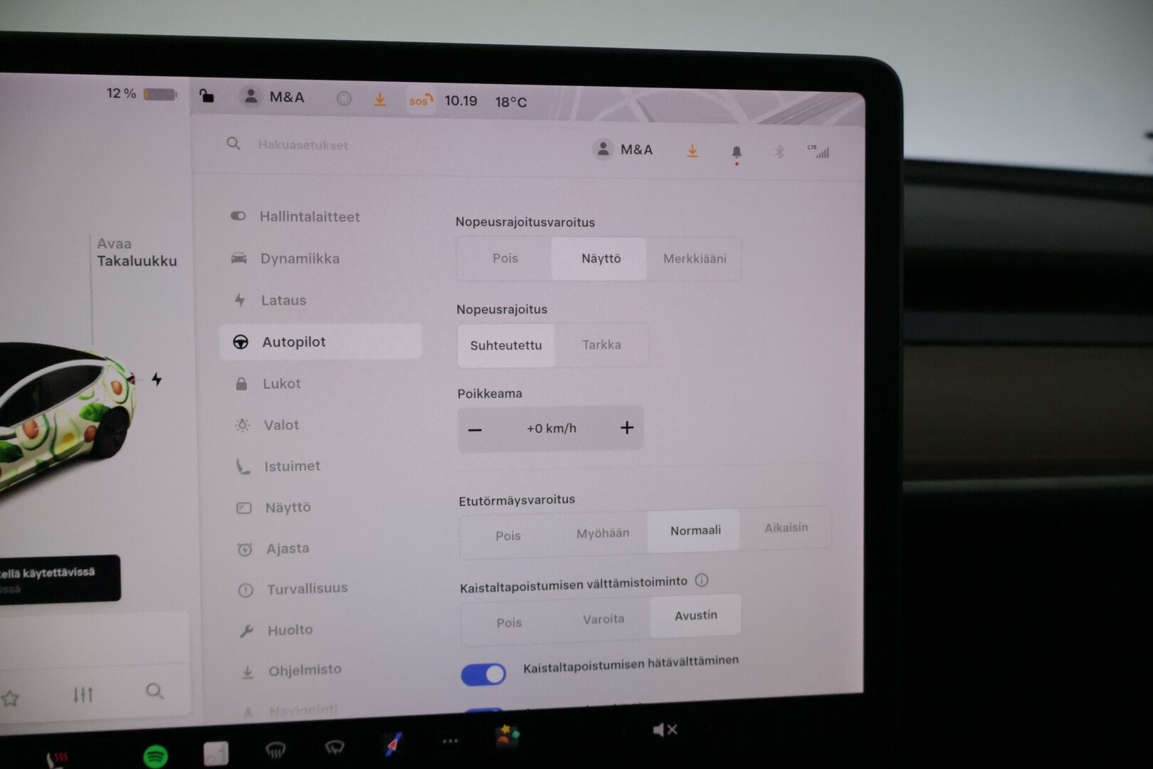 Tesla MODEL 3 2019 Standard RWD Plus ** 2x renkaat & vanteet / FSD / LED / Premium Audio ** - *Katsastus voimassa 11.6.2026 saakka! / Fiksut kilometrit!* - HULLUT JOULUT KORKOTARJOUS 2,49% 
