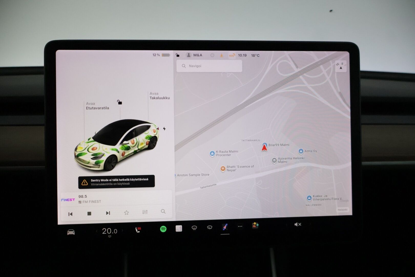 Tesla MODEL 3 2019 Standard RWD Plus ** 2x renkaat & vanteet / FSD / LED / Premium Audio ** - *Katsastus voimassa 11.6.2026 saakka! / Fiksut kilometrit!* - HULLUT JOULUT KORKOTARJOUS 2,49% 