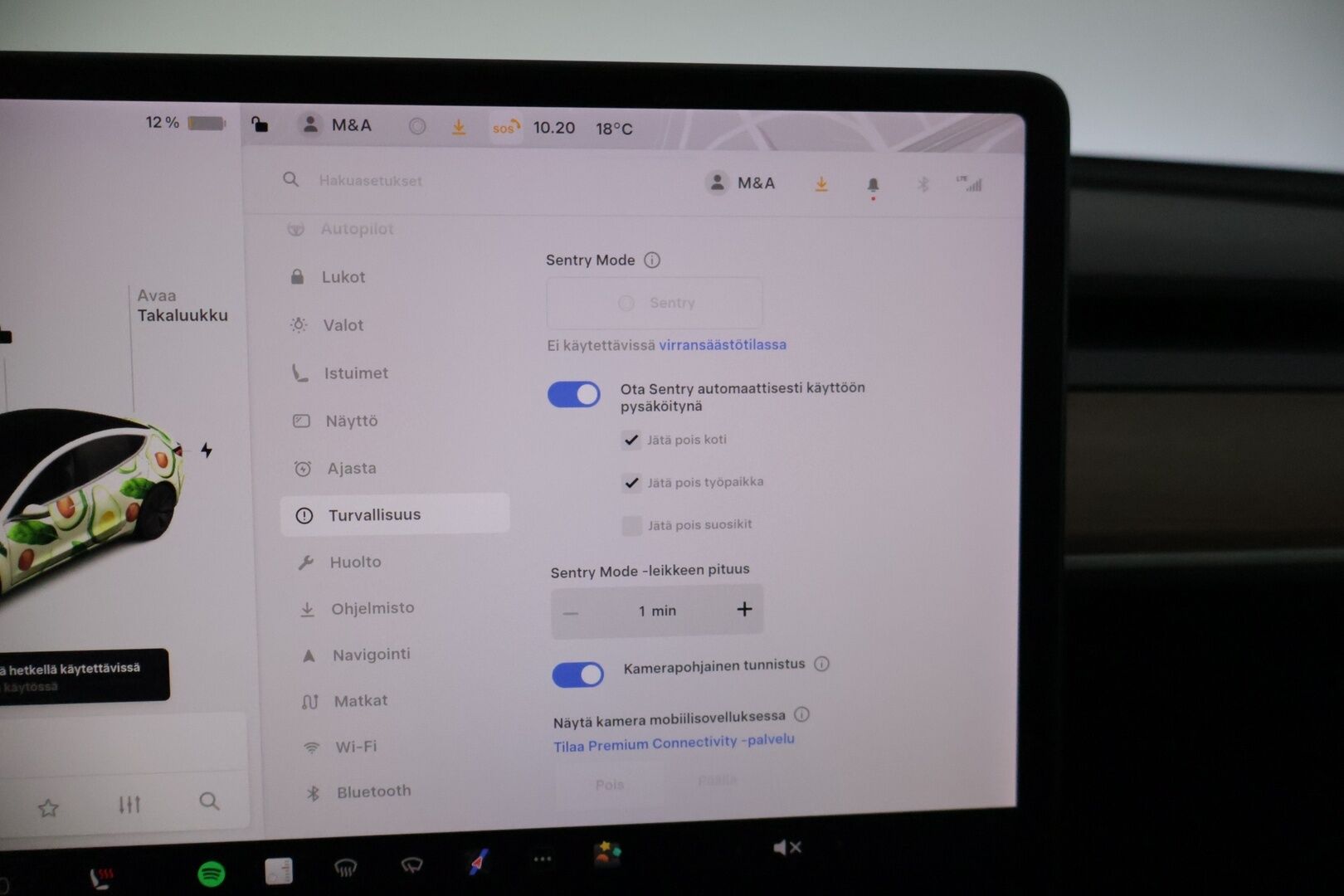 Tesla MODEL 3 2019 Standard RWD Plus ** 2x renkaat & vanteet / FSD / LED / Premium Audio ** - *Katsastus voimassa 11.6.2026 saakka! / Fiksut kilometrit!*