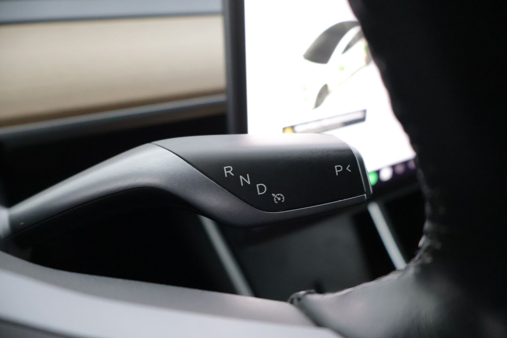 Tesla MODEL 3 2019 Standard RWD Plus ** 2x renkaat & vanteet / FSD / LED / Premium Audio ** - *Katsastus voimassa 11.6.2026 saakka! / Fiksut kilometrit!*