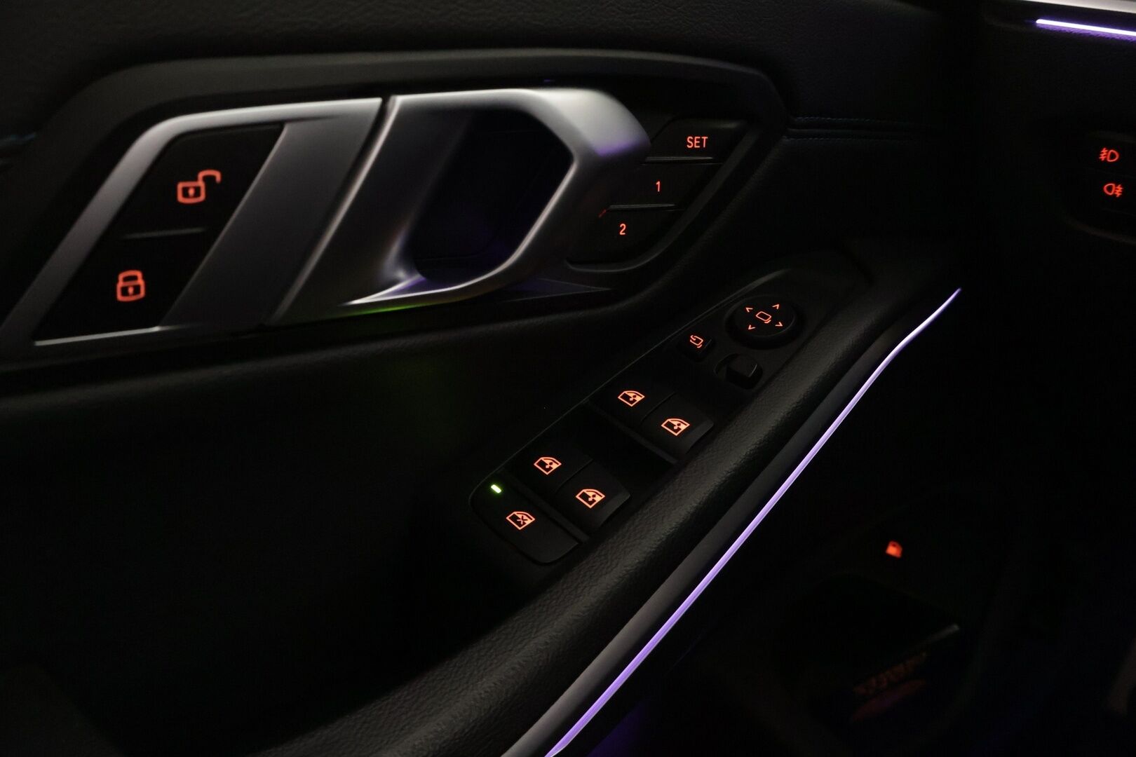 BMW 330 2021 G20 Sedan 330e A xDrive Business M Sport * LASER / Hifit / Koukku / Muistipenkit / Comfort acces / HUD* - Osta nyt, maksa vasta ensi vuonna