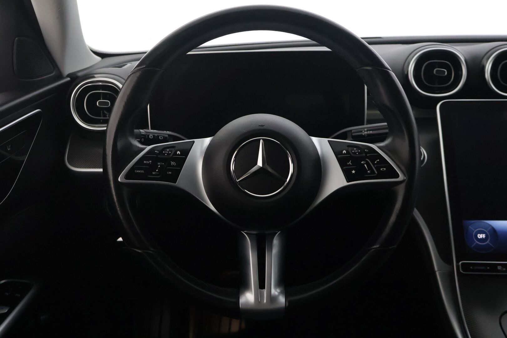 Mercedes-Benz C 2022 C 300 e Farmari (AC) 5ov 1999cm3 A - | P-kamera | MBUX Navigation Premium | Advanced Sound System | Puolinahkaistuimet |