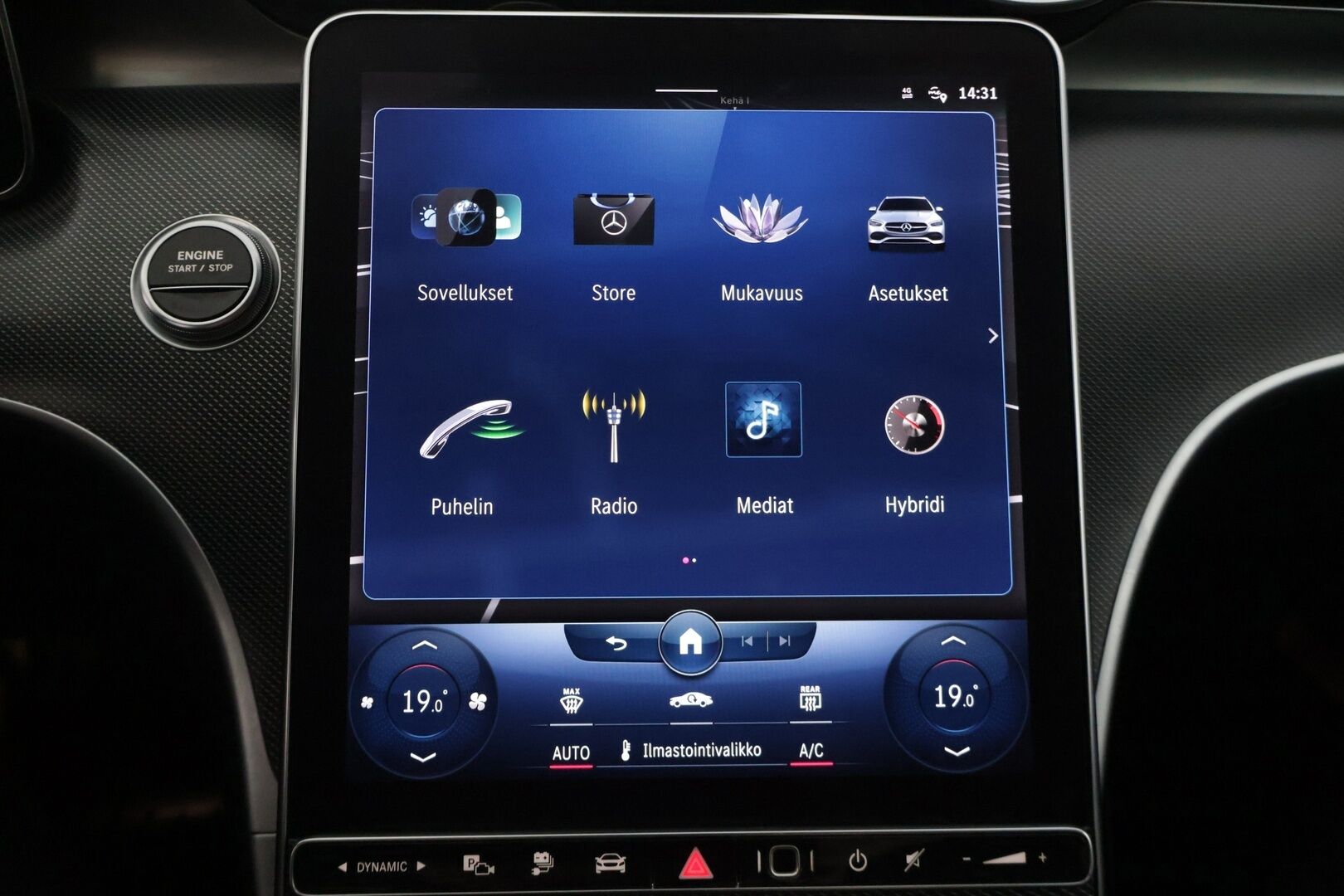 Mercedes-Benz C 2022 300 e T A Business - | P-kamera | MBUX Navigation Premium | Advanced Sound System | Puolinahkaistuimet |
