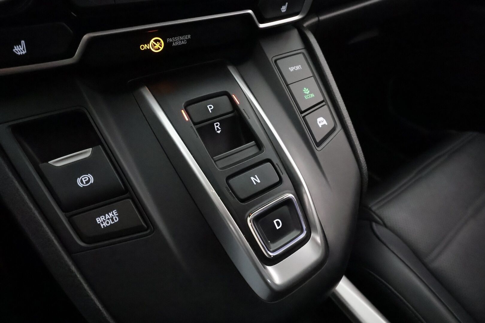 Honda CR-V 2019 Hybrid Executive AWD AT - 3,99 % KORKOTARJOUS TÄHÄN AUTOON - Adapt.Vakkari / HUD / Vetokoukku / Nahkasisusta / Panorama / Peruutuskamera / BLIS / Merkkihuollot / Lohko & Sisäpistoke / Supervarusteet!