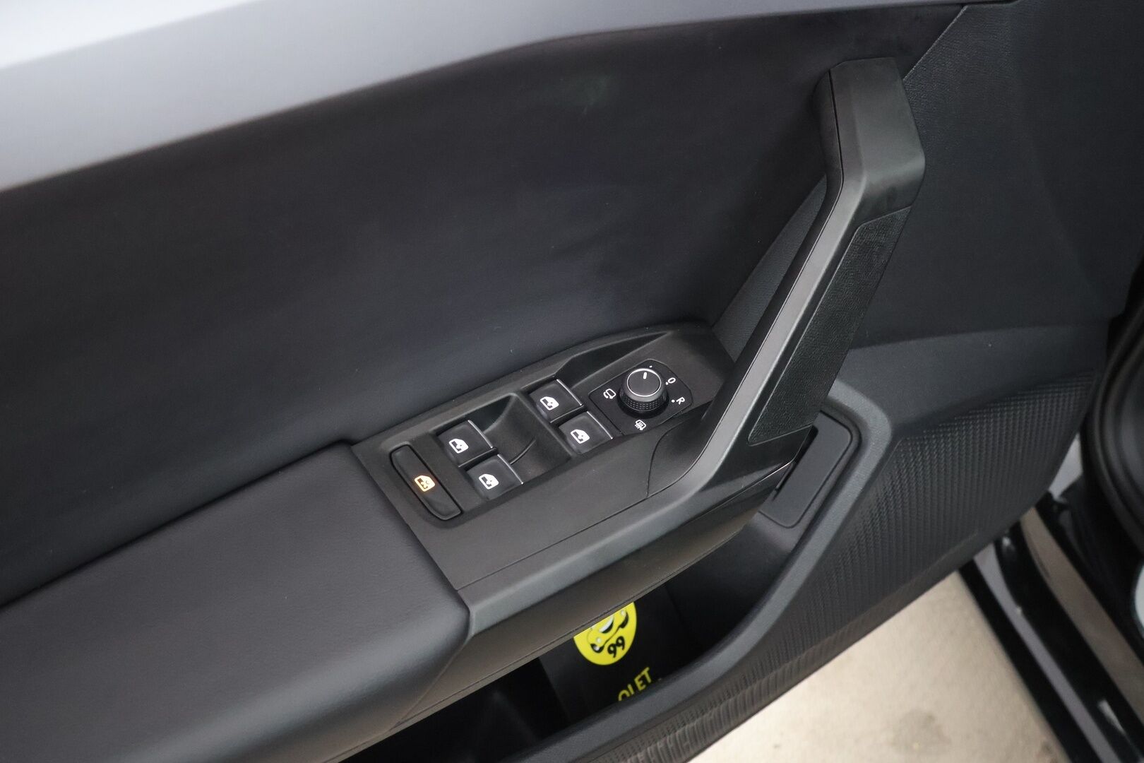 Seat Leon 2021 1,4 PHEV 204 eHybrid FR DSG - SoH 91,9% | Vakkari | LED |  P. Kamera | Navi | KeyLessGo | Apple & Android