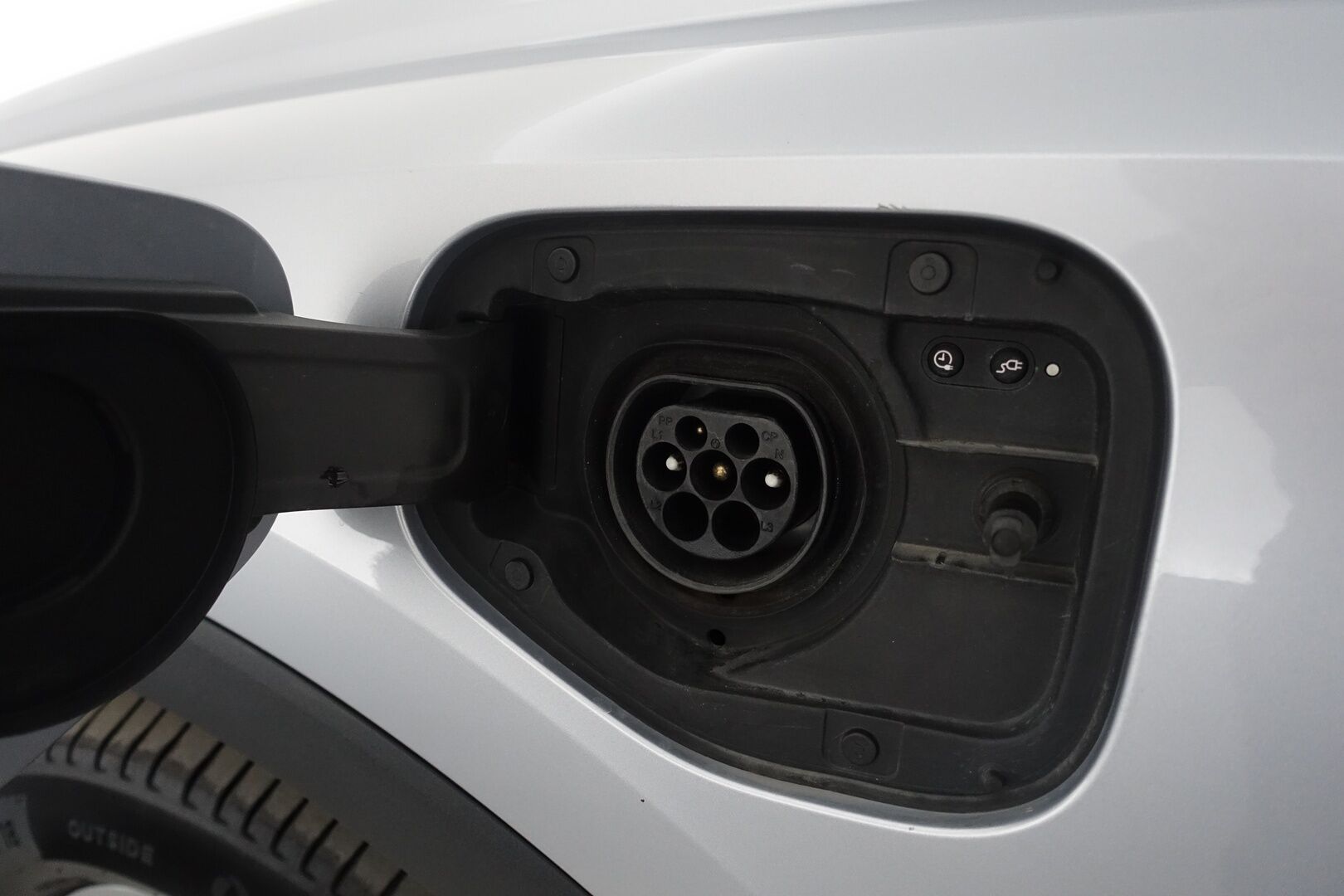 Audi Q3 2021 Sportback Business 45 TFSI e 180 kW S tronic Electrified Edition - | ACC | Digimittaristo | Koukku | P.Kamera | Sporttipenkit | 2x Renkaat & Vanteet |
