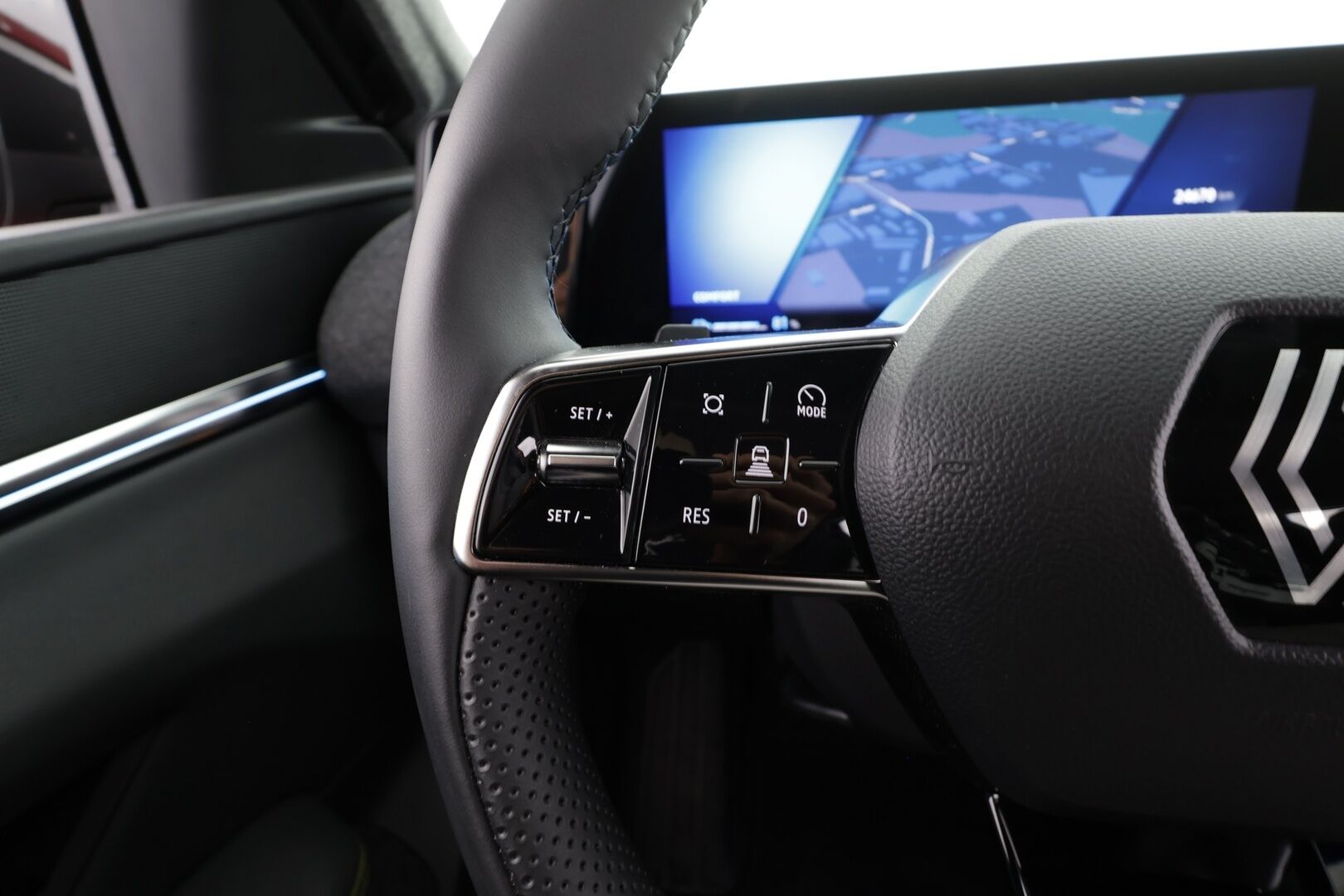 Renault Scenic 2024 E-Tech electric 220hv long range techno * ILP / Koukku / Harman/Kardon / ACC / LED / P.Kamera / Navi / Kaistavahti * - 1-om Suomi-auto / Akku kuntotarkastettu SoH 99% / Kahdet renkaat