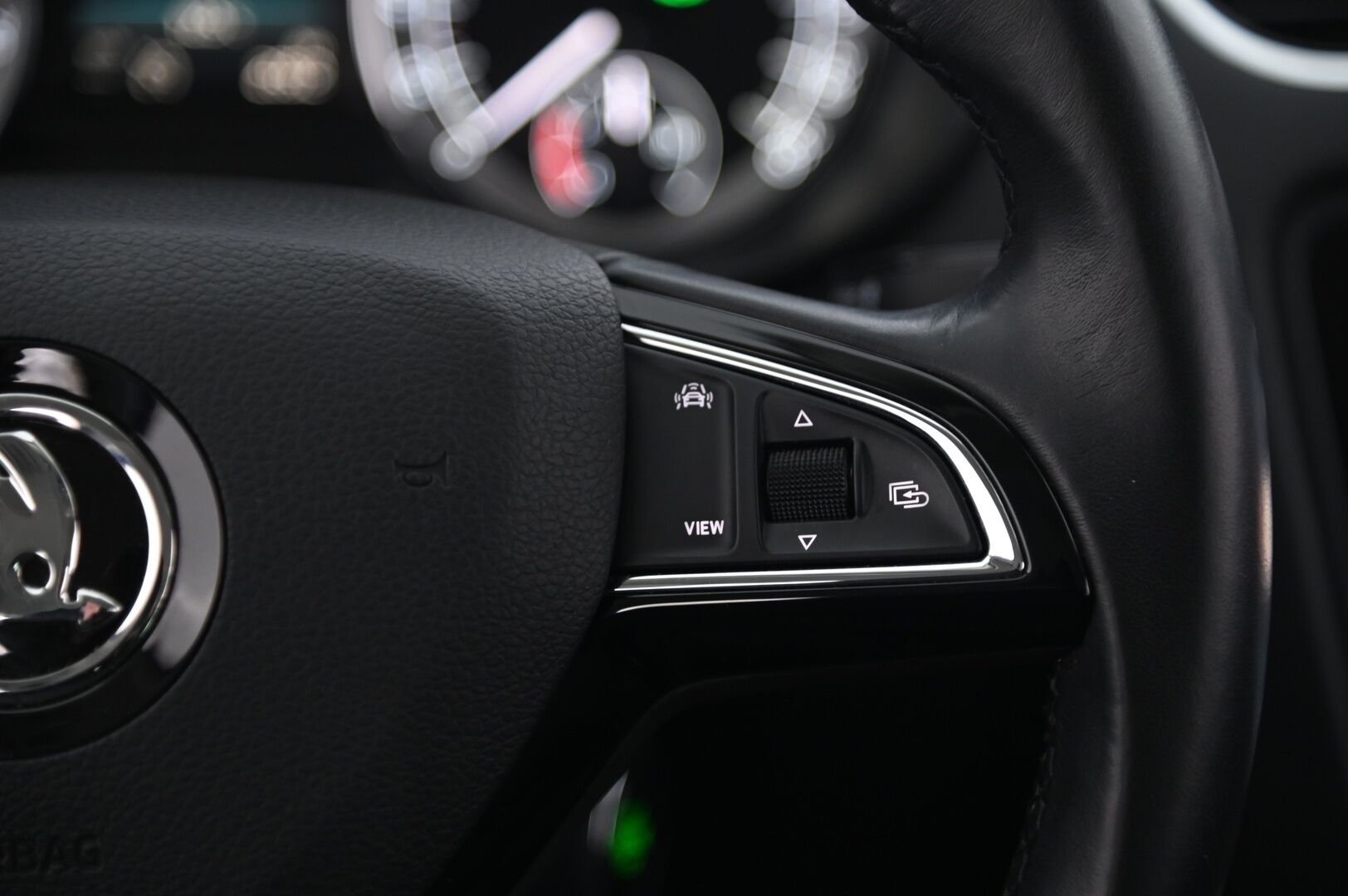 Skoda Octavia 2020 Combi 1,5 TSI G-TEC Style DSG Autom. *Webasto / Ratinlämmitin / ACC / Kessy / Peruutuskamera* - Kahdet renkaat alumiinivanteilla! / Hyvin huollettu*