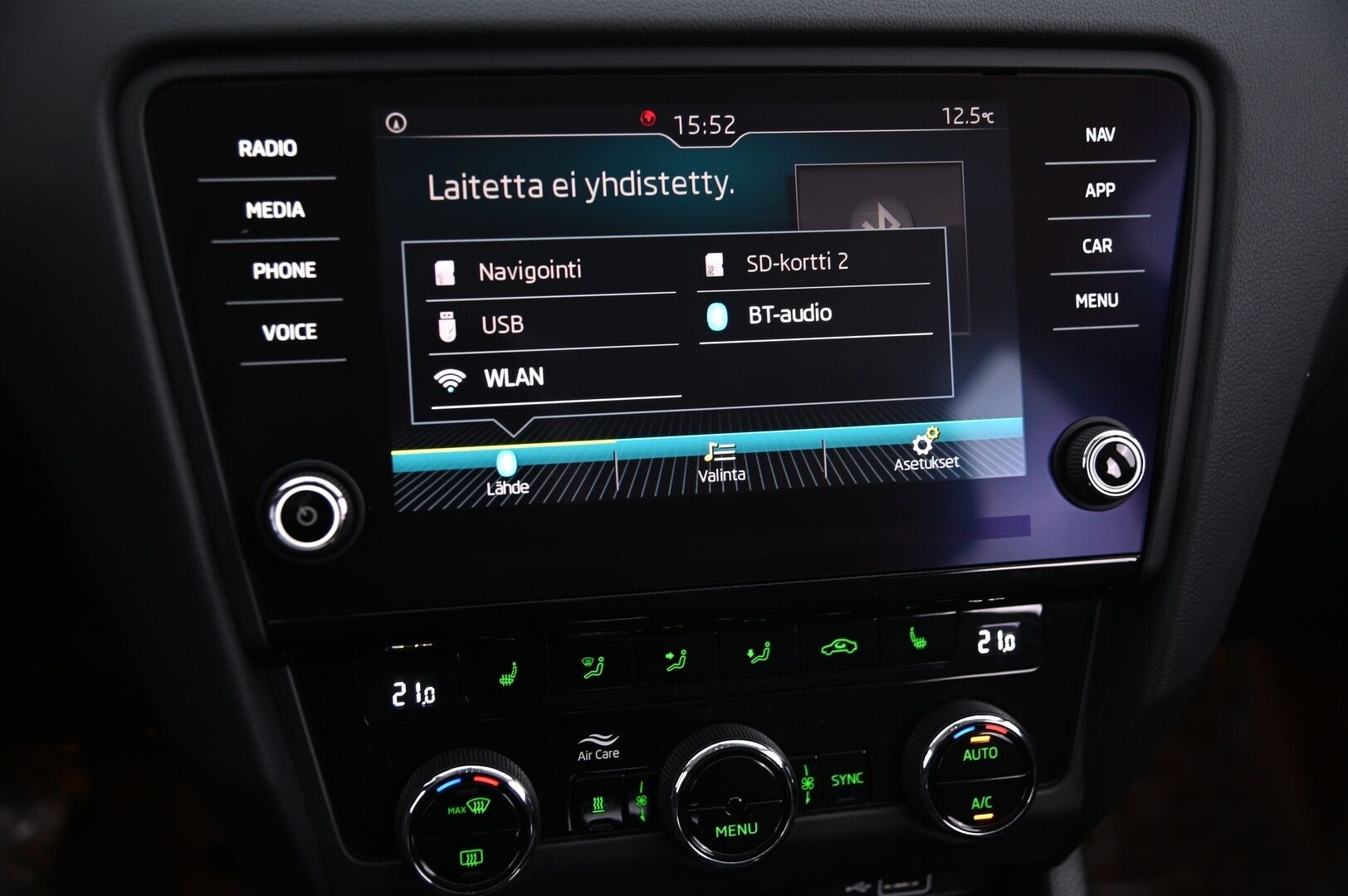 Skoda Octavia 2020 Combi 1,5 TSI G-TEC Style DSG Autom. *Webasto / Ratinlämmitin / ACC / Kessy / Peruutuskamera* - Kahdet renkaat alumiinivanteilla! / Hyvin huollettu*