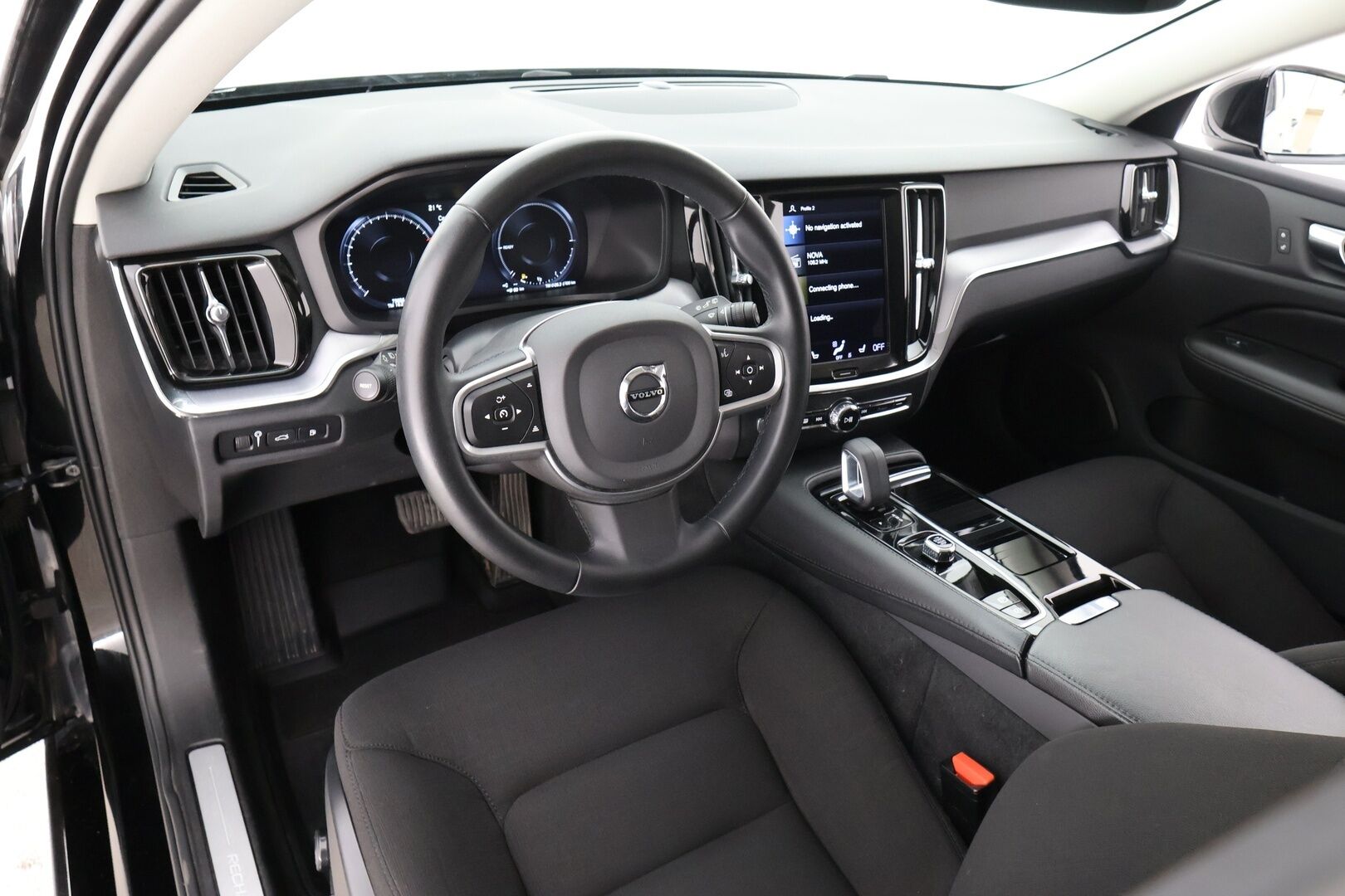 Volvo V60 2022 T6 AWD Long Range Inscription Expression aut - | ACC | Koukku | 2 OM | Navi | Keyless | Digimittaristo | Ratinlämmitin