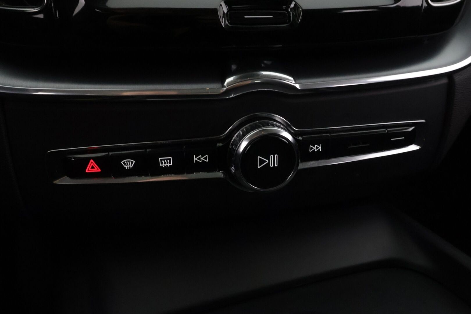 Volvo XC60 2021 T6 TwE AWD Inscription Expression aut - Webasto | Harman&Kardon | Panoraama | P-Kamera | BLIS | Sähköluukku | Juuri huollettu | Siisti!