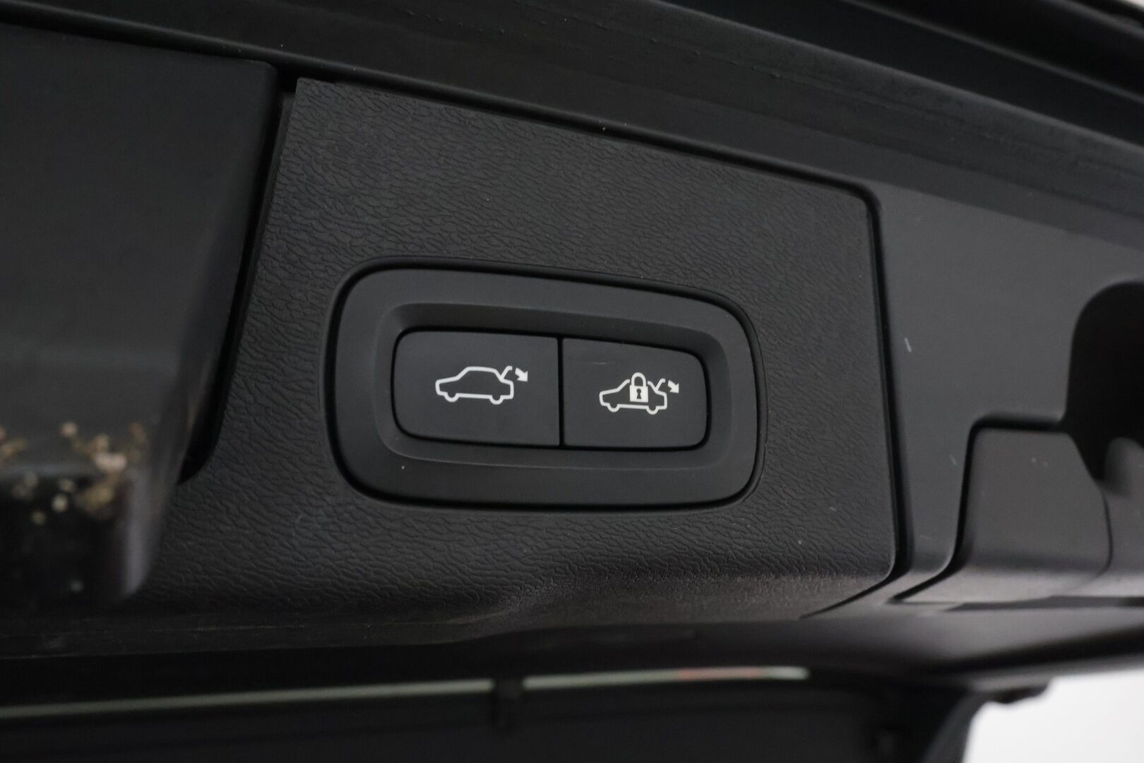 Volvo XC60 2021 T6 TwE AWD Inscription Expression aut - Webasto | Harman&Kardon | Panoraama | P-Kamera | BLIS | Sähköluukku | Juuri huollettu | Siisti!