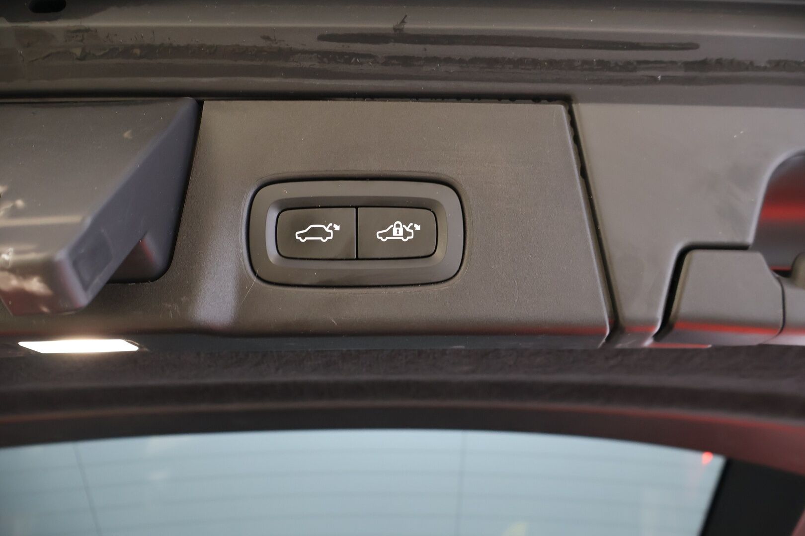 Volvo V90 2021 T8 AWD Recharge R-Design Aut Facelift - Adapt. vakkari / Webasto / Navi / Muistipenkit / Apple&Android / P.kamera