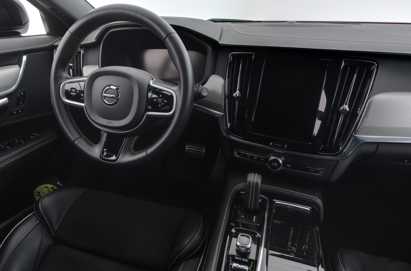 Volvo V90 2021 T8 AWD Recharge R-Design Aut Facelift - Adapt. vakkari / Webasto / Navi / Muistipenkit / Apple&Android / P.kamera