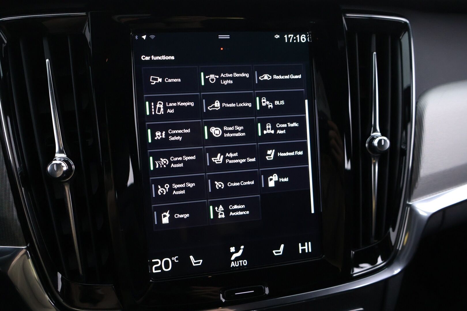 Volvo V90 2021 T8 AWD Recharge R-Design Aut Facelift - Adapt. vakkari / Webasto / Navi / Muistipenkit / Apple&Android / P.kamera