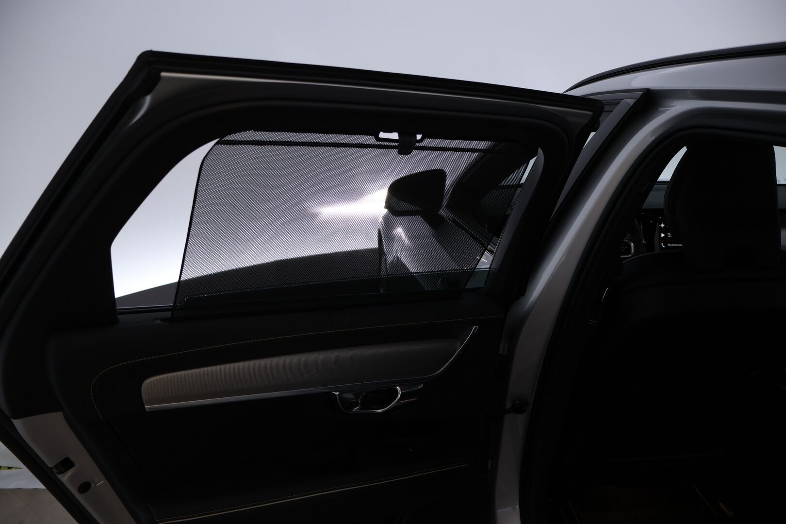 Volvo V90 2021 T8 AWD Recharge R-Design Aut Facelift - Adapt. vakkari / Webasto / Navi / Muistipenkit / Apple&Android / P.kamera