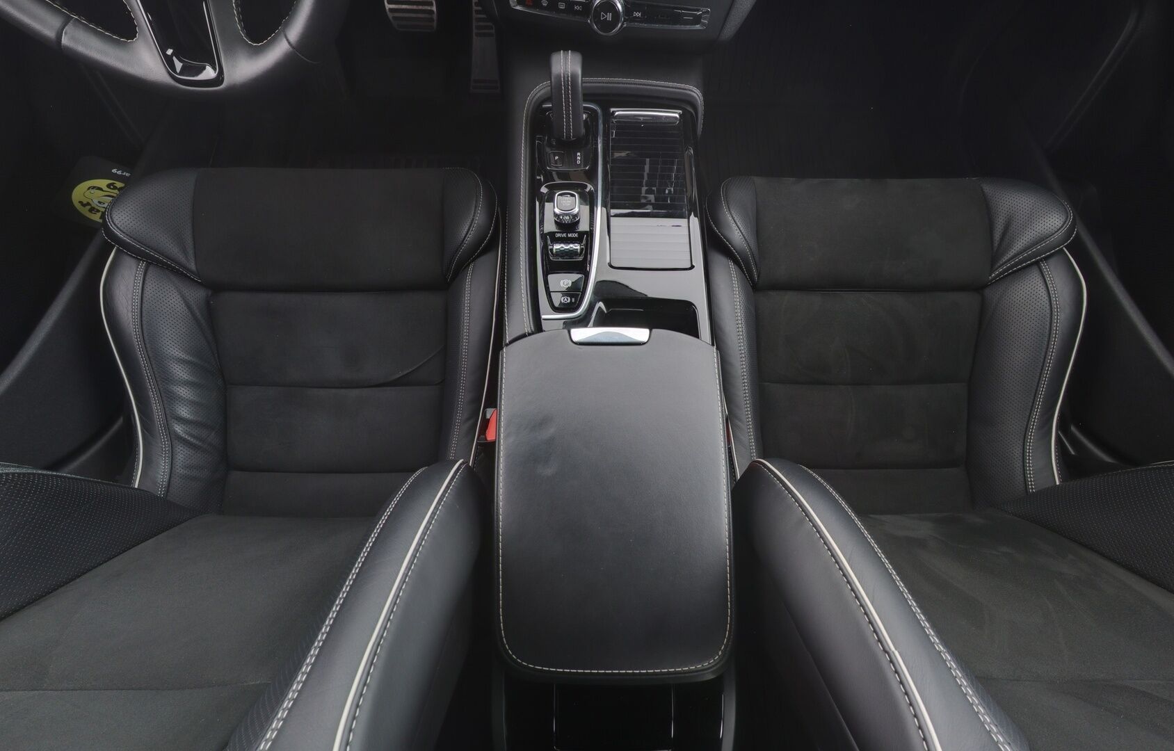 Volvo V90 2021 T8 AWD Recharge R-Design Aut Facelift - Adapt. vakkari / Webasto / Navi / Muistipenkit / Apple&Android / P.kamera