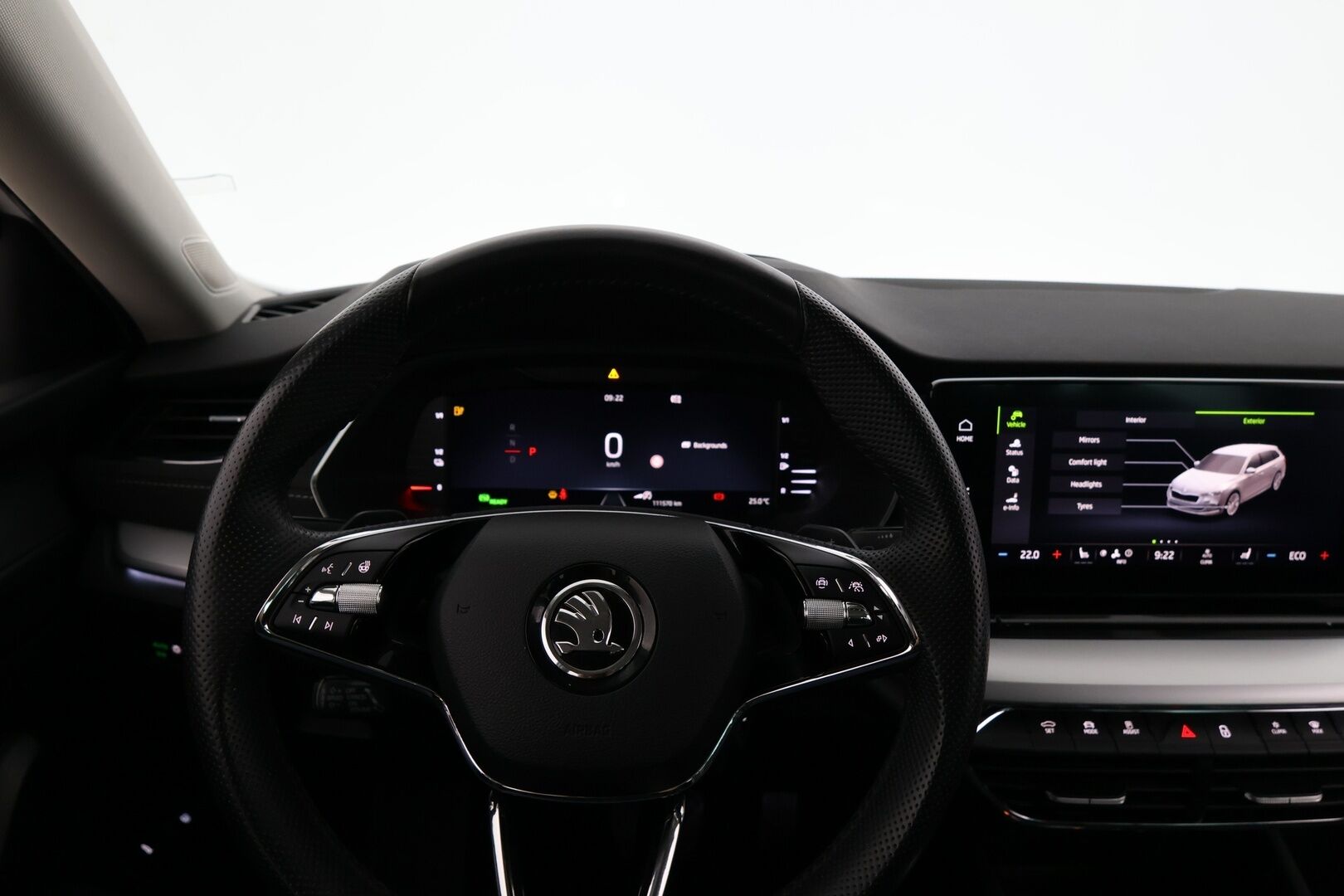 SKODA OCTAVIA 2021 Combi 1.4 TSI PHEV Style iV DSG Aut. - HUD | Muistipenkit | Adapt.Vakkari | Peruutuskamera | Digimittaristo |KeylessGo | Navi | Matrix-LED