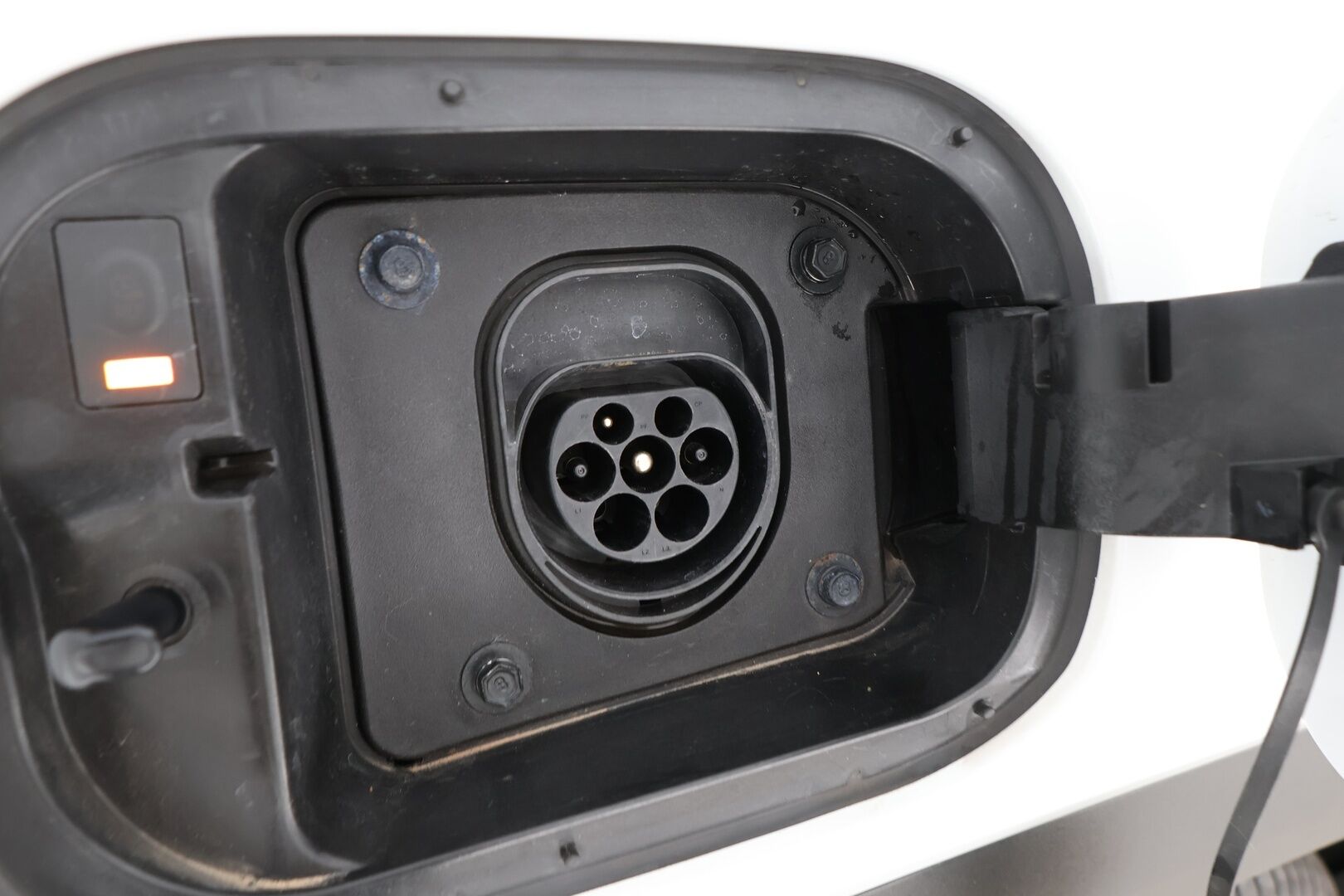 HYUNDAI TUCSON 2021 1,6 T-GDI 265 hv Plug in 4WD 6AT Premium Business MY22 - | ACC | Ilmastoidut Muistinahat | Kahdet renkaat aluvanteilla | Hifit