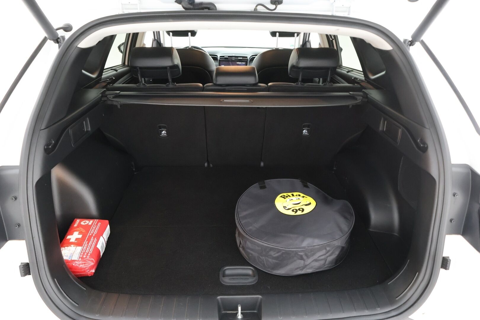 HYUNDAI TUCSON 2021 1,6 T-GDI 265 hv Plug in 4WD 6AT Premium Business MY22 - | ACC | Ilmastoidut Muistinahat | Kahdet renkaat aluvanteilla | Hifit