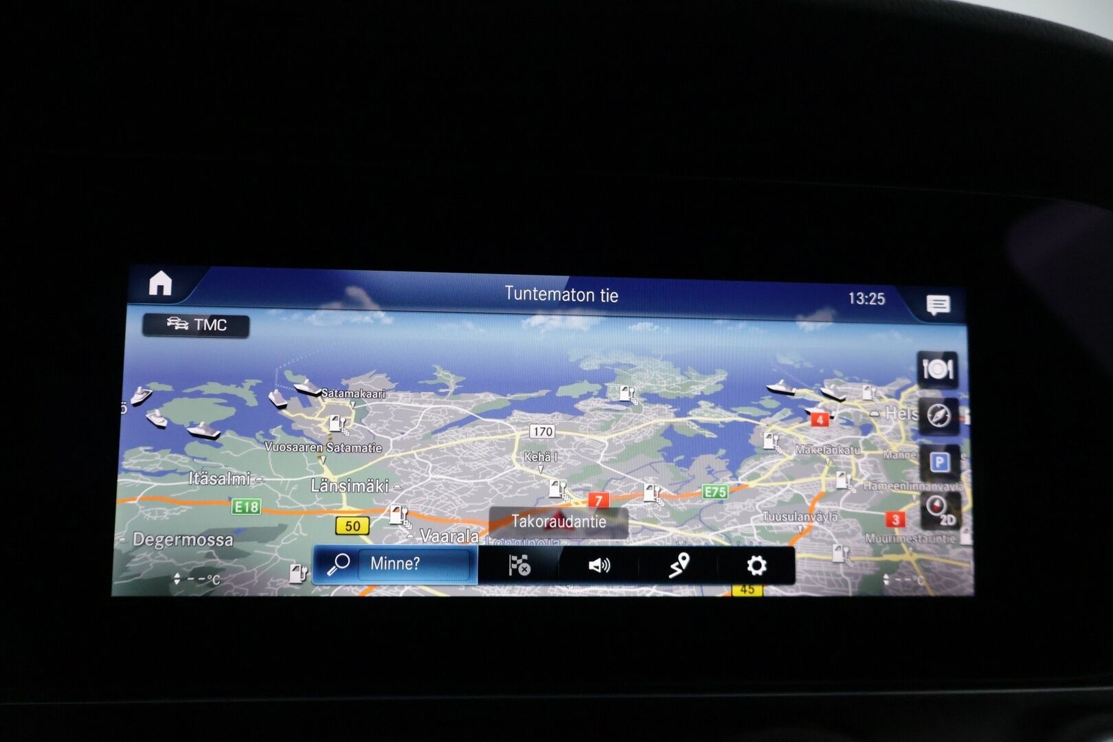 MERCEDES-BENZ E 2021 300 e T A AMG Edition EQ Power * Distronic+ / Koukku / Widescreen / Peruutuskamera / Puolinahat * - * Facelift / Näyttävä paketti kaksilla renkailla ja vanteilla! *