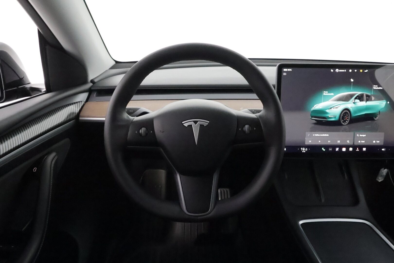 TESLA MODEL Y 2023 Performance **Lasikatto / Lämpöpumppu / Koukku / Adapt.Vakkari / Matrix-LED / P.Kamera / Muistipenkki / Premium Audio** - 3,99 % KORKOTARJOUS TÄHÄN AUTOON - Akku kuntotarkistettu!